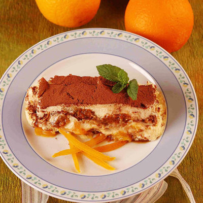 Tiramisu mézes süteményből