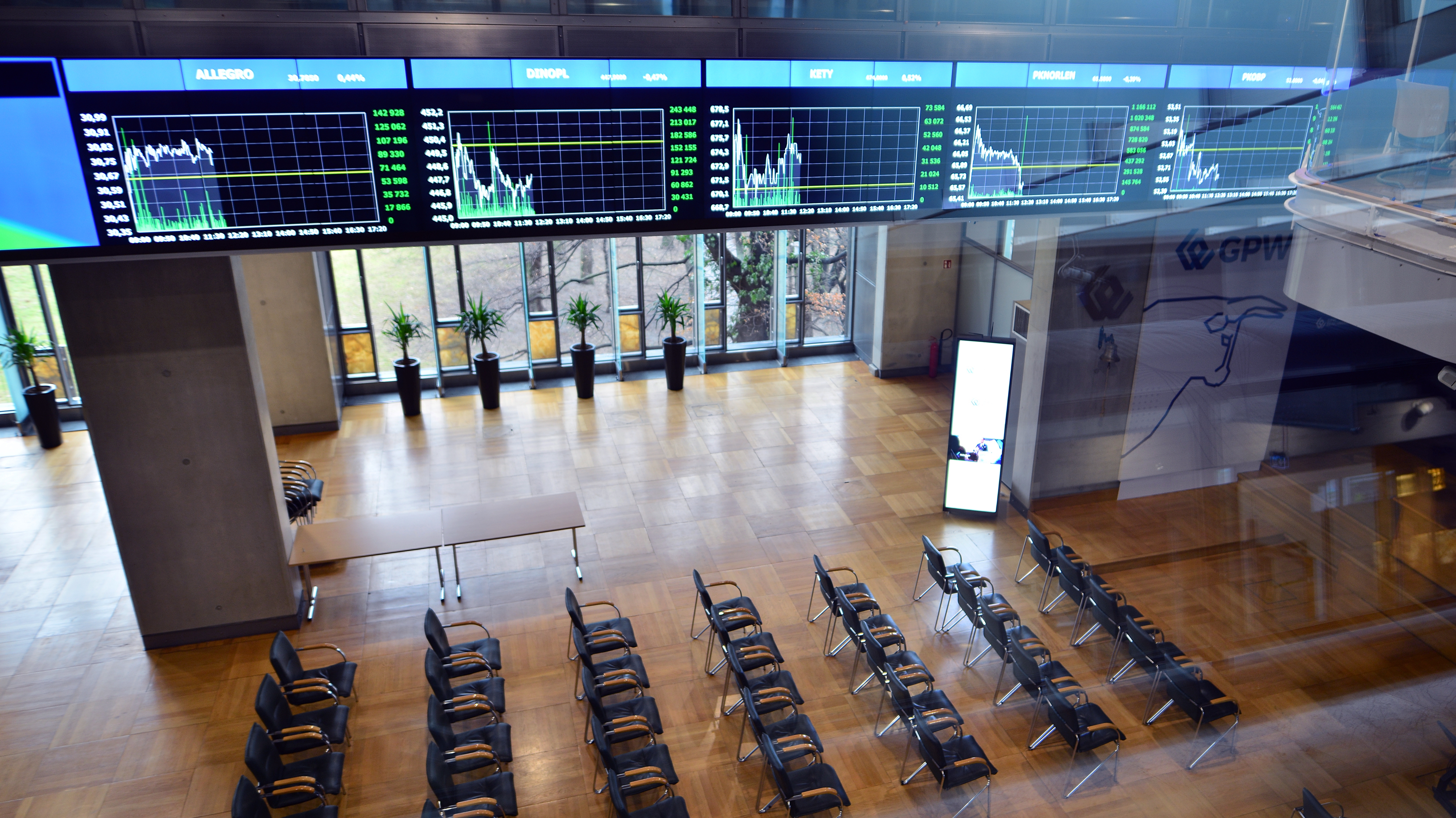 Polski indeks giełdowy bije rekordy. Czy to początek wielkiego odbicia? Ekspert komentuje