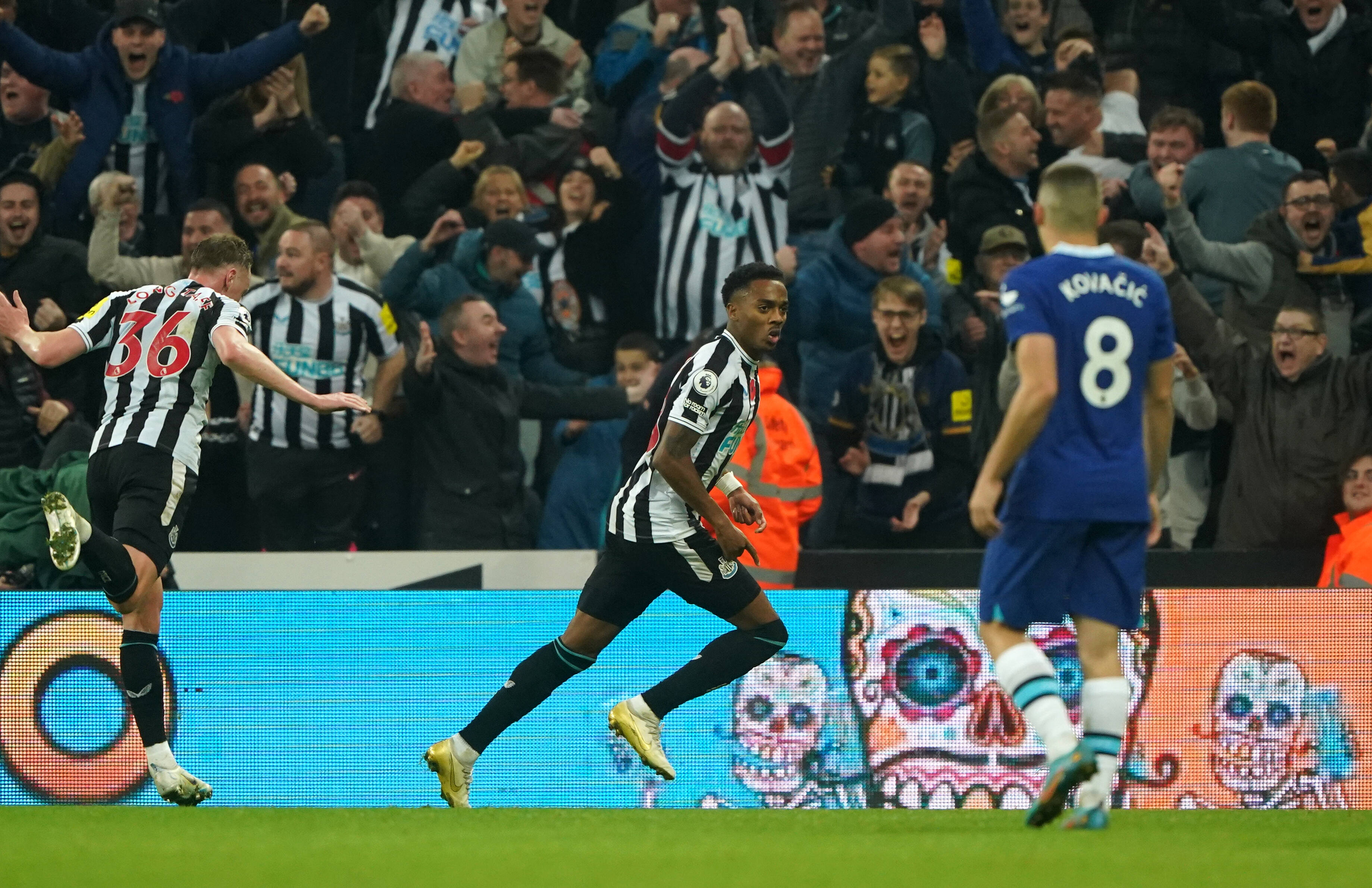 Joe Willock opened the scoring for Newcastle against Chelsea