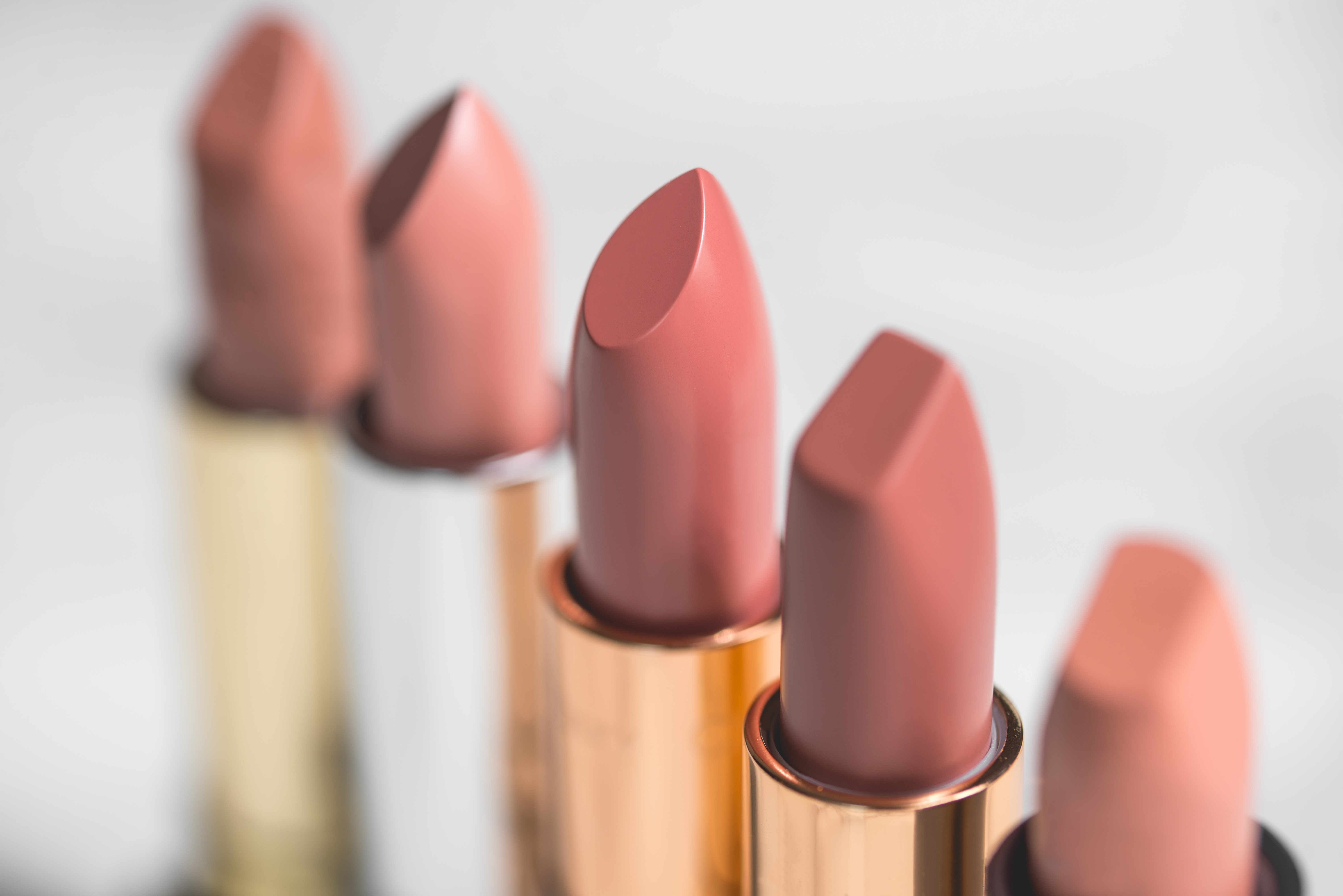 Les meilleurs rouges à lèvres pour un look naturel | Bolero Style: toujours  plus de mode, de beauté et de design dans un magazine dédié au lifestyle