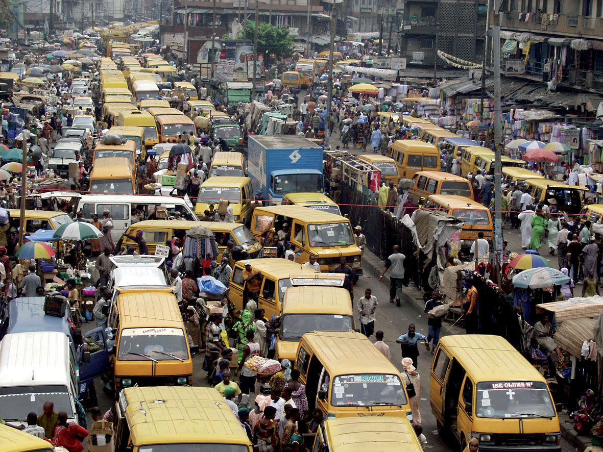 Africa\'s busiest city Lagos may be at risk of an economic slowdown