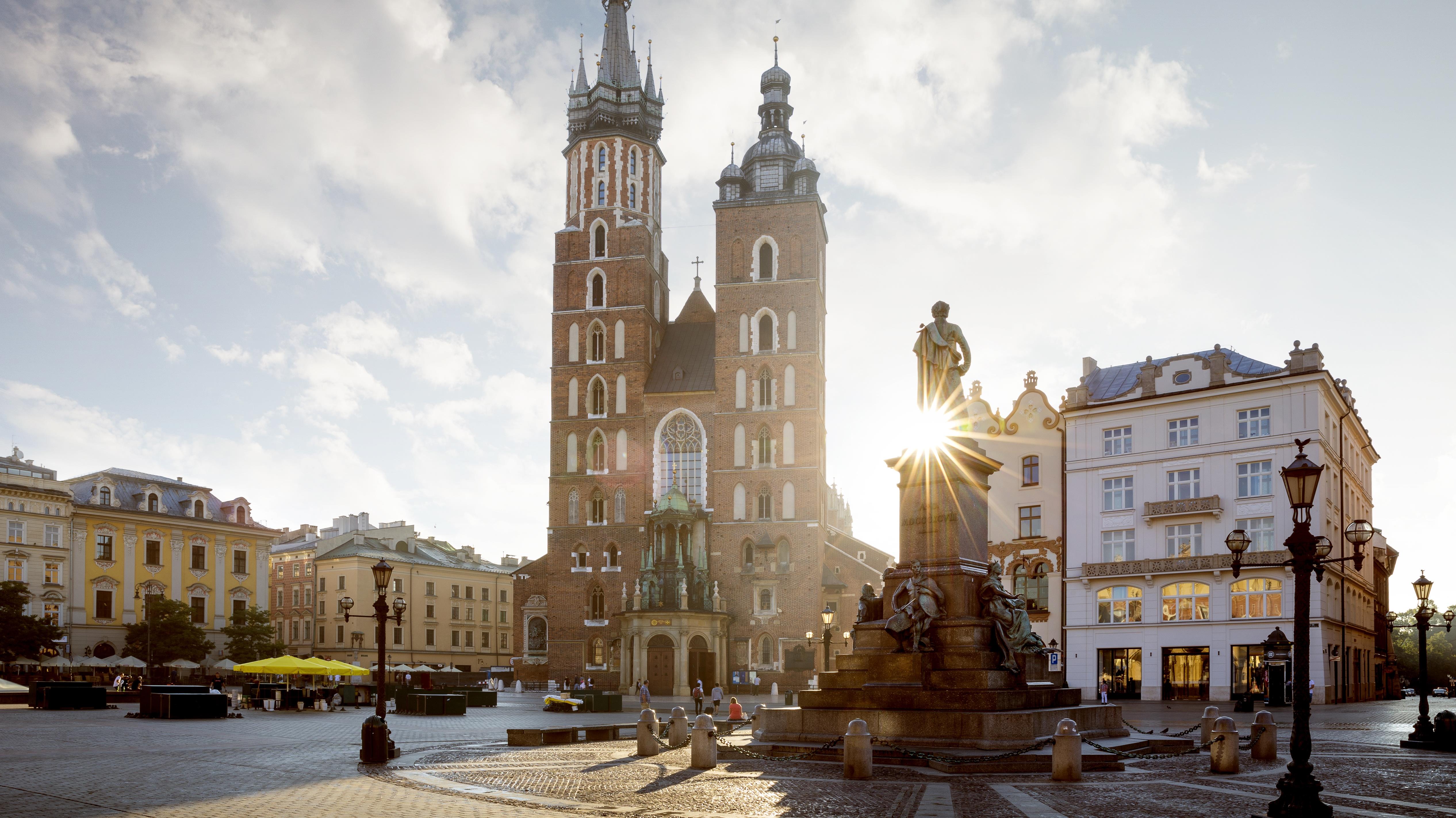 Iwanowice, Jerzmanowice-Przeginia, Kocmyrzw-Luborzyca, Liszki, Michaowice,. Mogilany Randka z histori / GS // Wiadomoci Lokalne Gminy Zielonki. Tytuy nauczycieli mianowanych dla ksiy z parafii Rzymsko-Katolickiej pw. w. Gmina Zielonki - Izba Regionalna w Zielonkach - Biblioteka