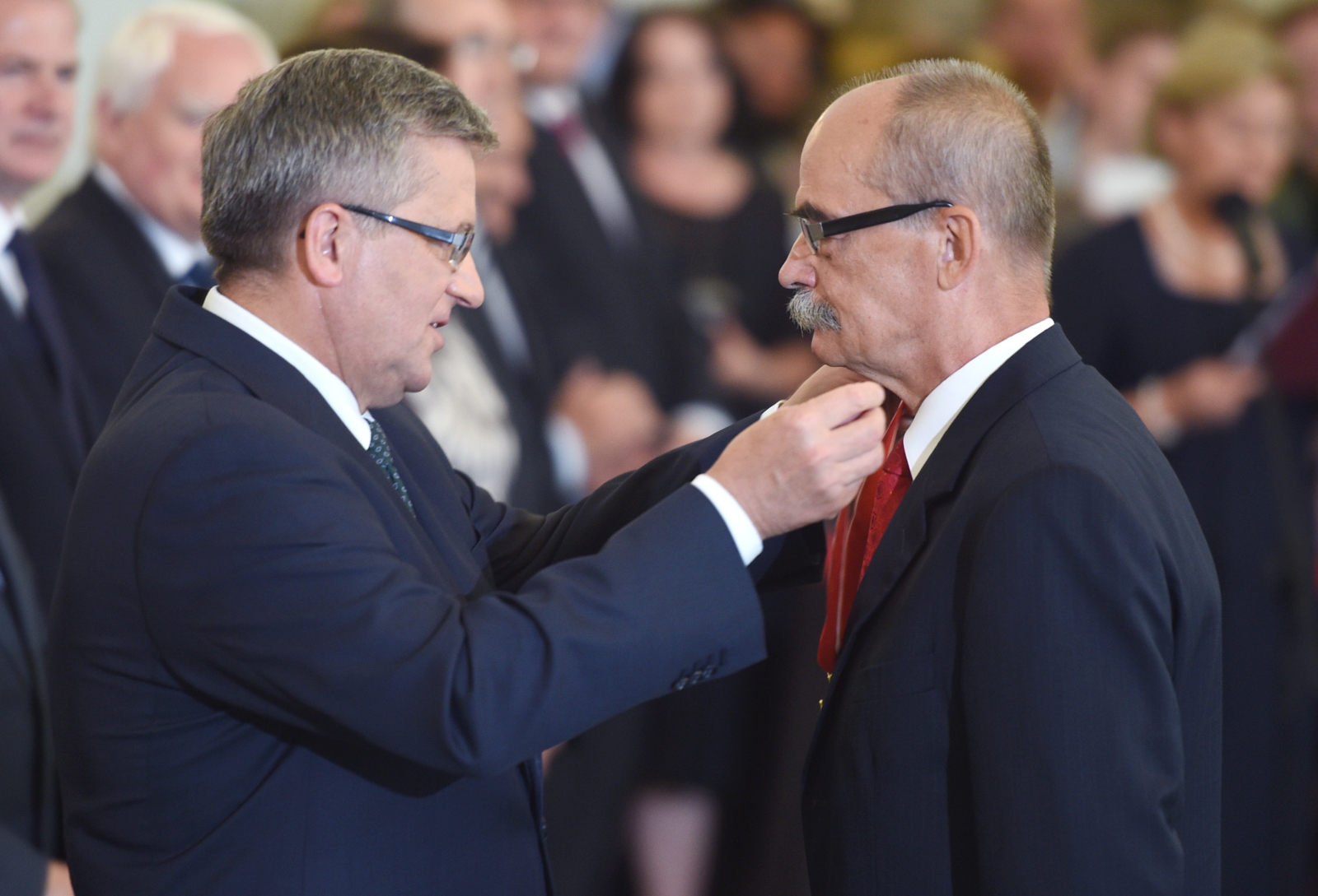 Prezydent Bronisław Komorowski odznaczył generała dywizji Sił Zbrojnych RP prof. Bolesława Balcerowicza Krzyżem Oficerskim Orderu Odrodzenia