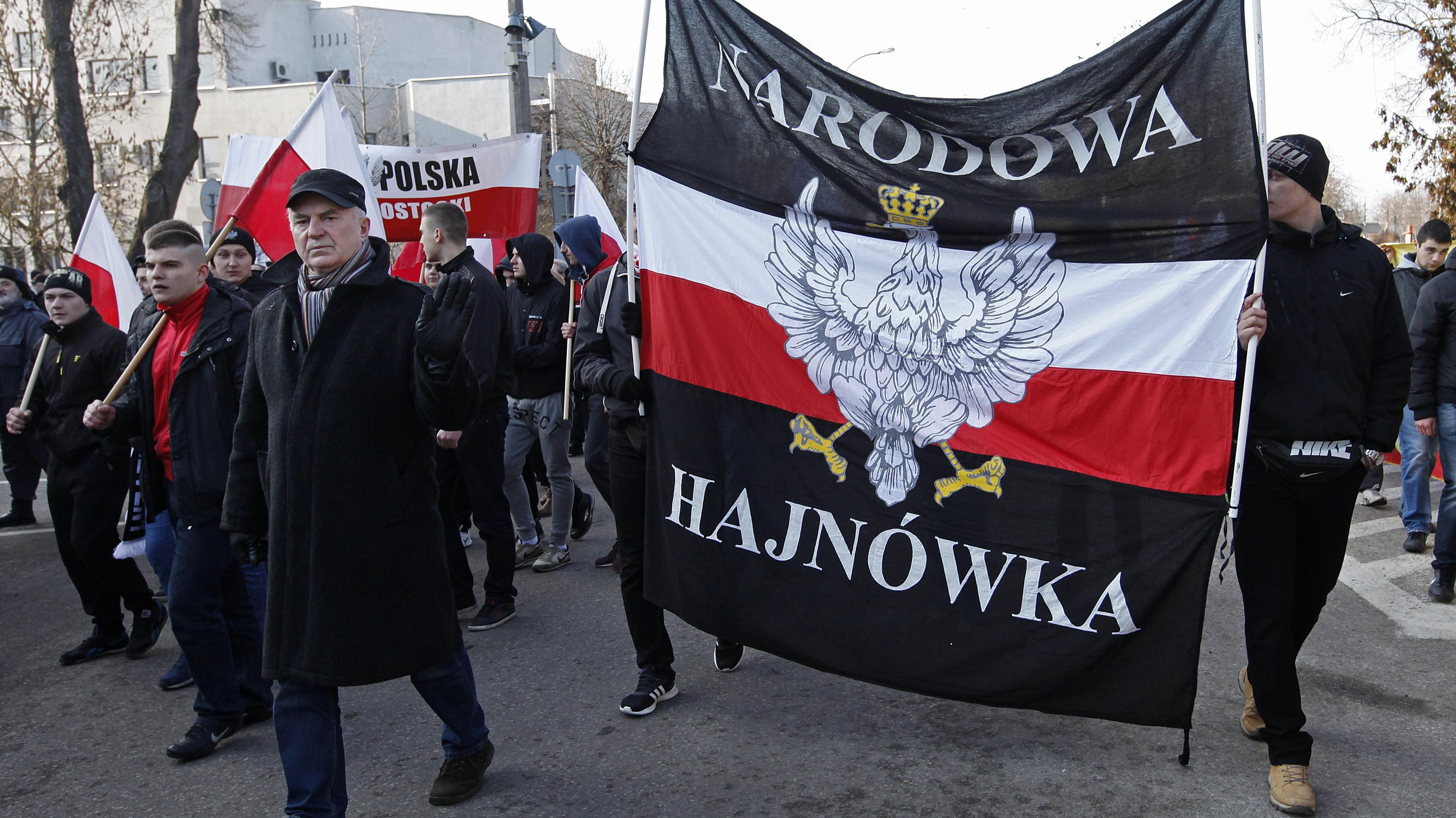 Zaleszany, pozostae gminy wiejskie maj Roman Chya, nauczyciel historii z Gimnazjum Katolickiego w Sandomierzu, wraz ze 20:40 Pierwsza randka. Rzecz o kosie i kamieniu - Tarnobrzeska Biblioteka Cyfrowa