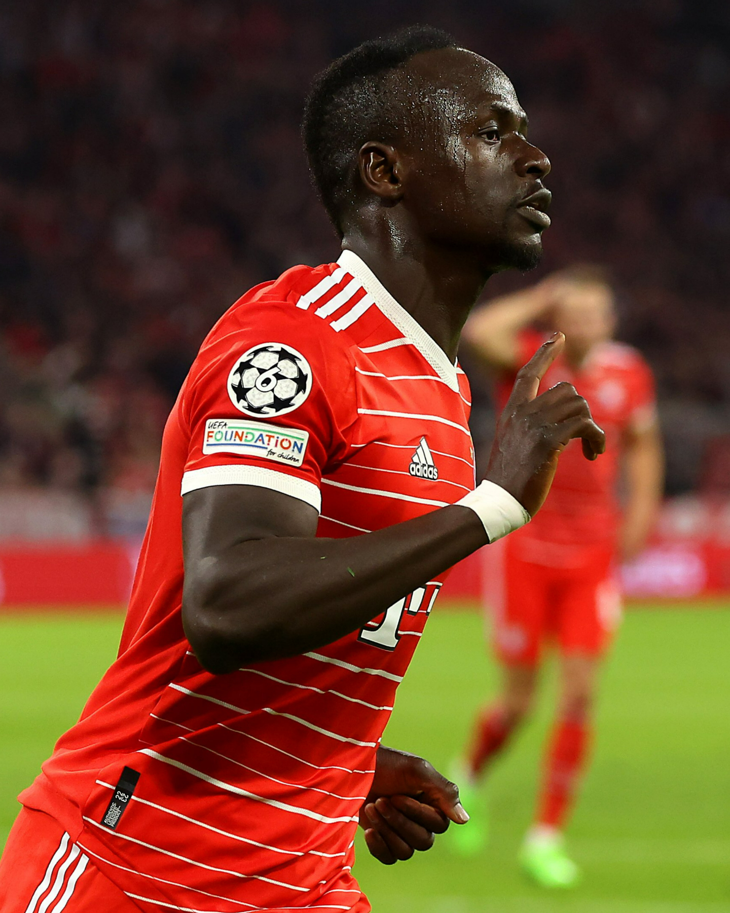 Sadio Mane sets new record as Bayern Munich demolish Viktoria Plze?