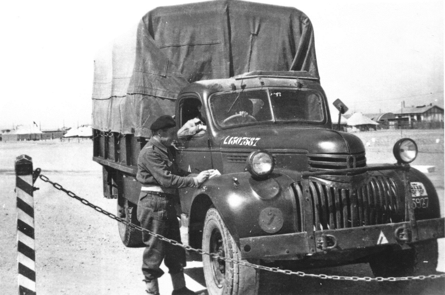 Chevrolet 1543 z 320 Kompanii Transportowej Dowództwa Armii Polskiej na Wschodzie