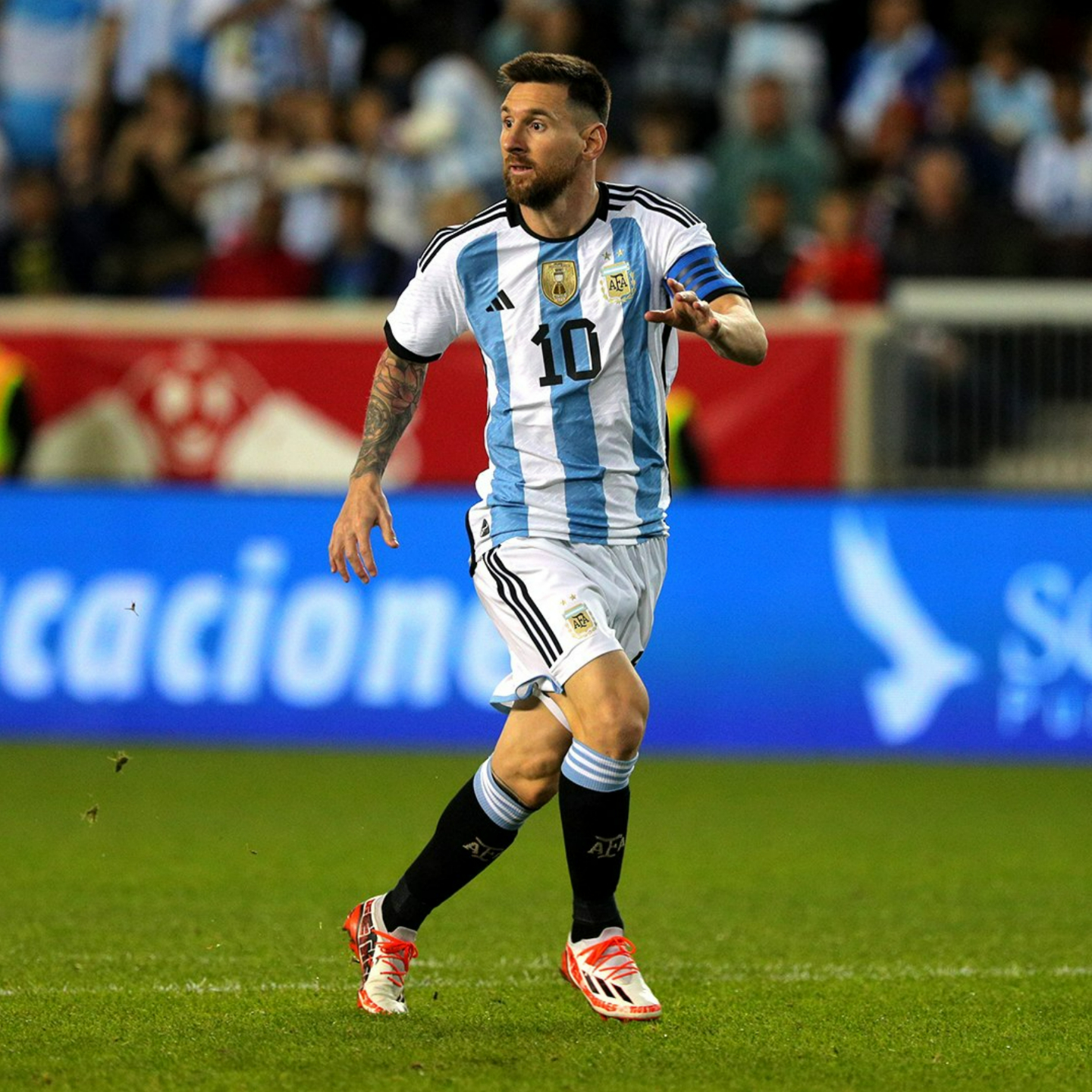 Lionel Messi scores 2 goals as Argentina beat Jamaica