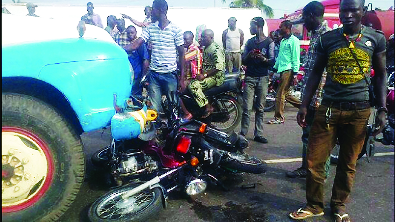 Trailer suffers brake failure, crushes motorcyclist to death in Anambra