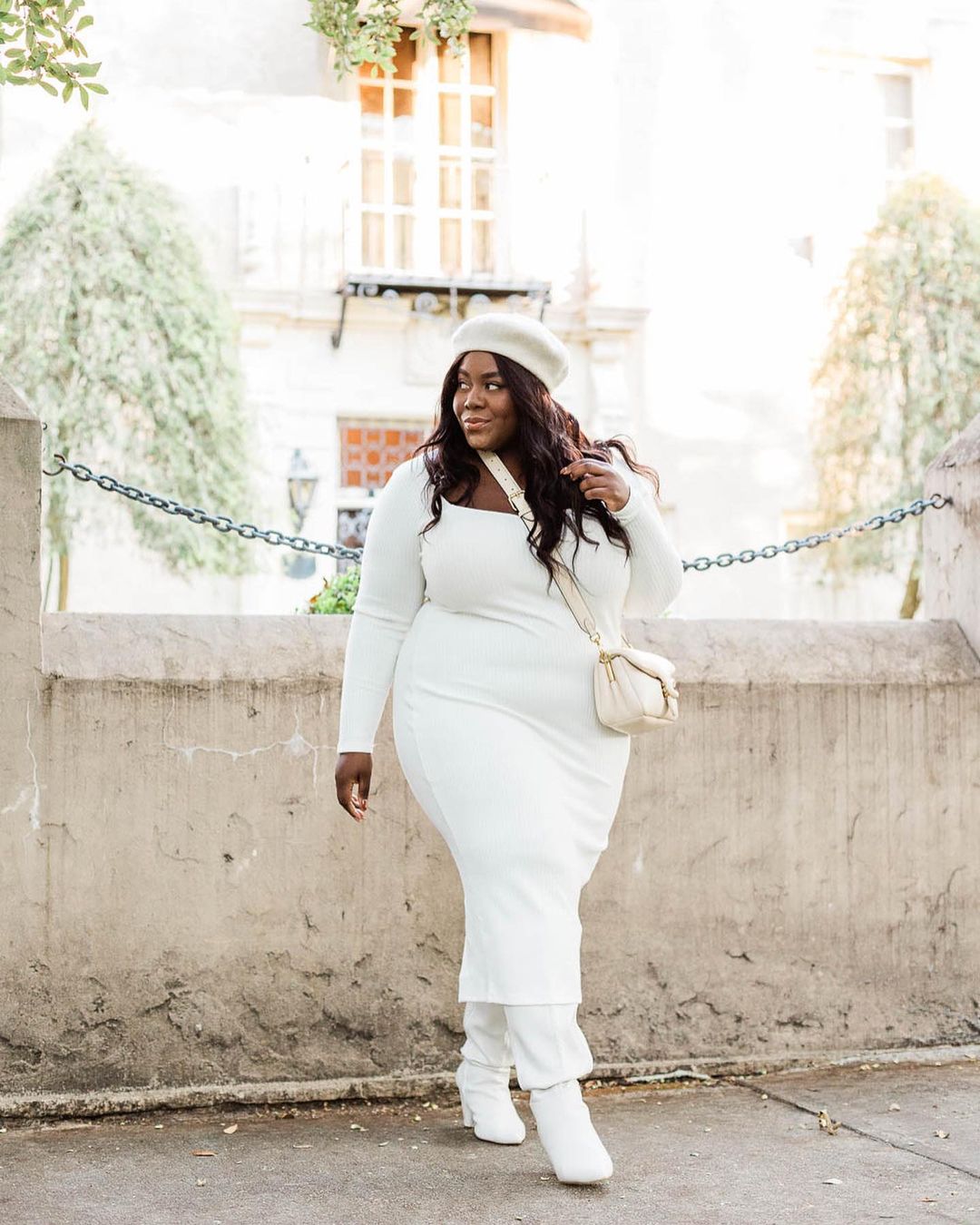 5 styling tips to help you hide your big tummy or 'fupa