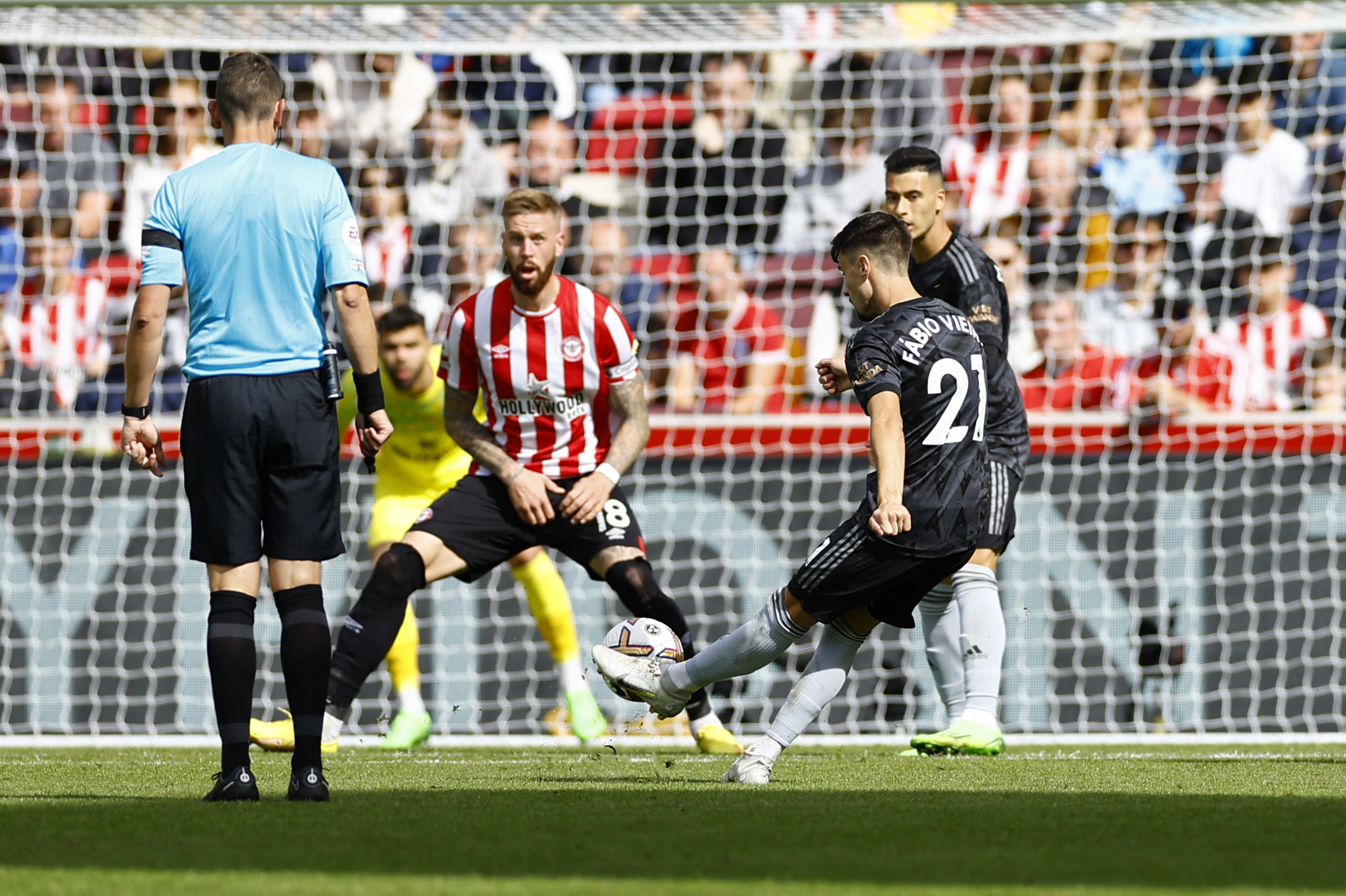 Fabio Viera scored his first goal for Arsenal in brilliant fashion in their 3-0 win over Brentford