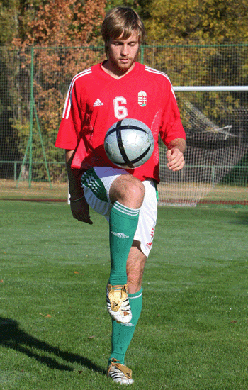 Vass Ádám Matthews nyomdokain - Blikk