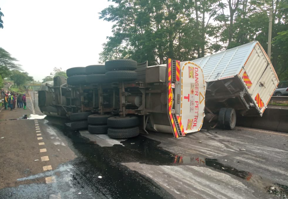 Tanker crashes on Jos-Abuja road, many commuters stranded