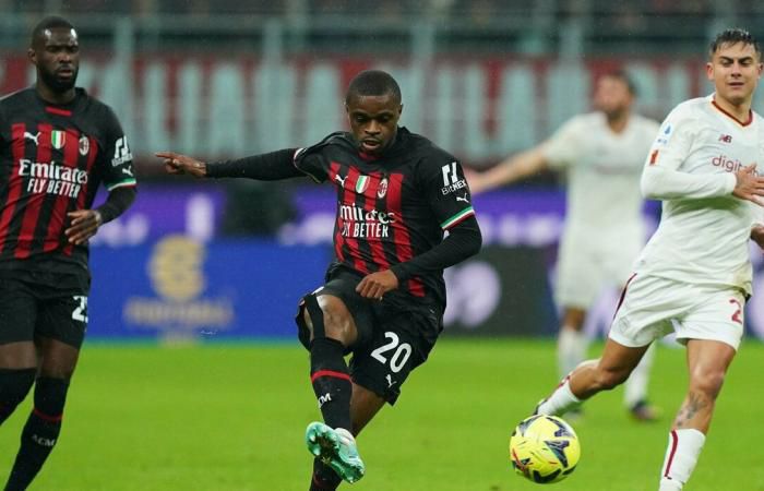 Pierre Kalulu gives Milan the lead against Roma