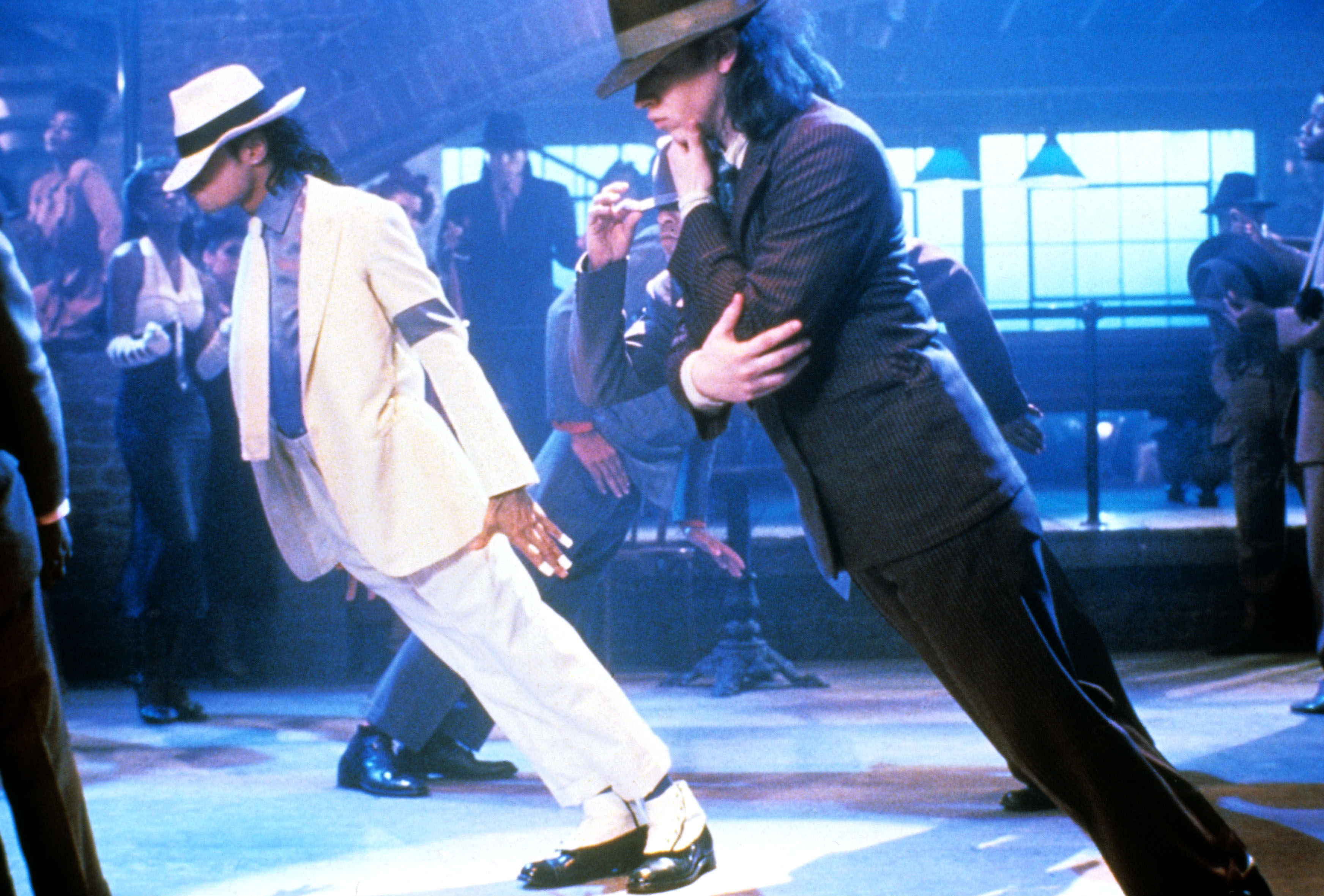 Tudósoknak sikerült megmagyarázniuk Michael Jackson legendás trükkjét -  Blikk