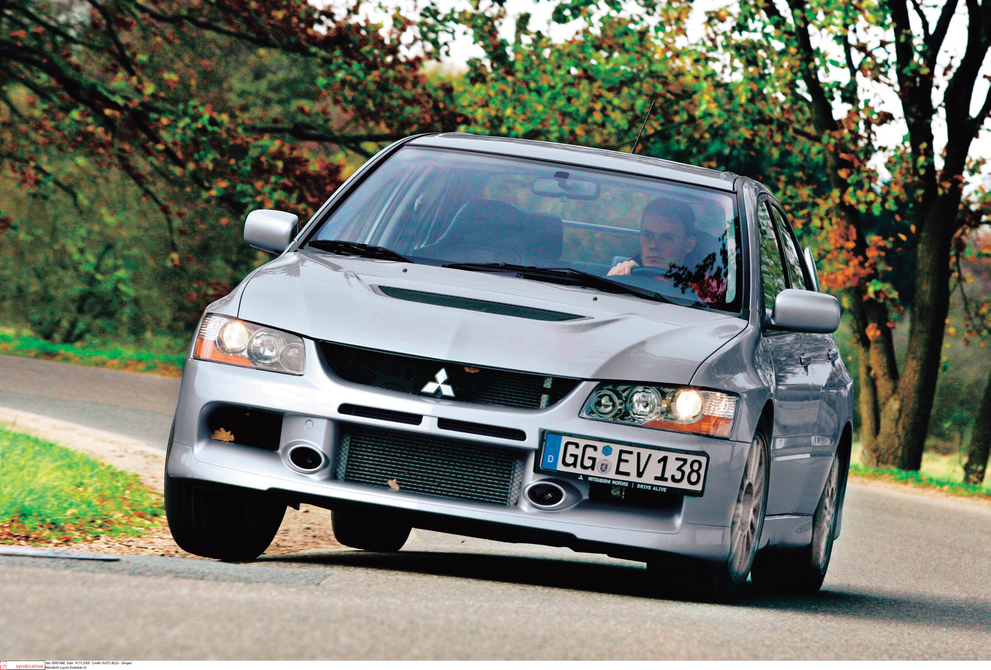 Mitsubishi Lancer Evo Ix - Z Archiwum Auto Świata