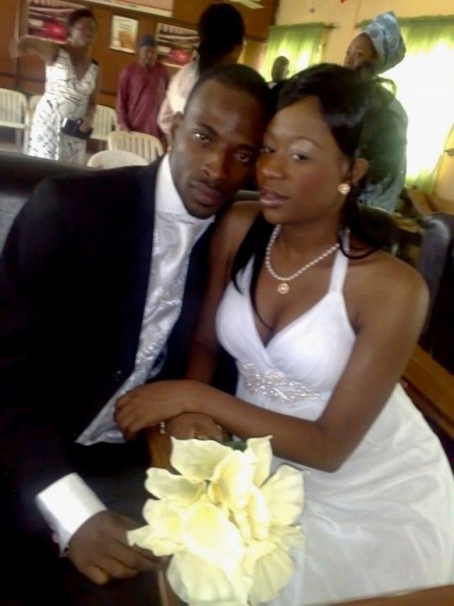 9ice and Toni Payne at their wedding in 2008' they were married for 2 years.