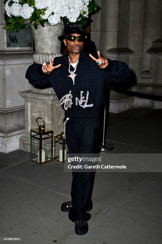 A happy looking Wizkid at the event [Getty Images/Gareth Cattermole]