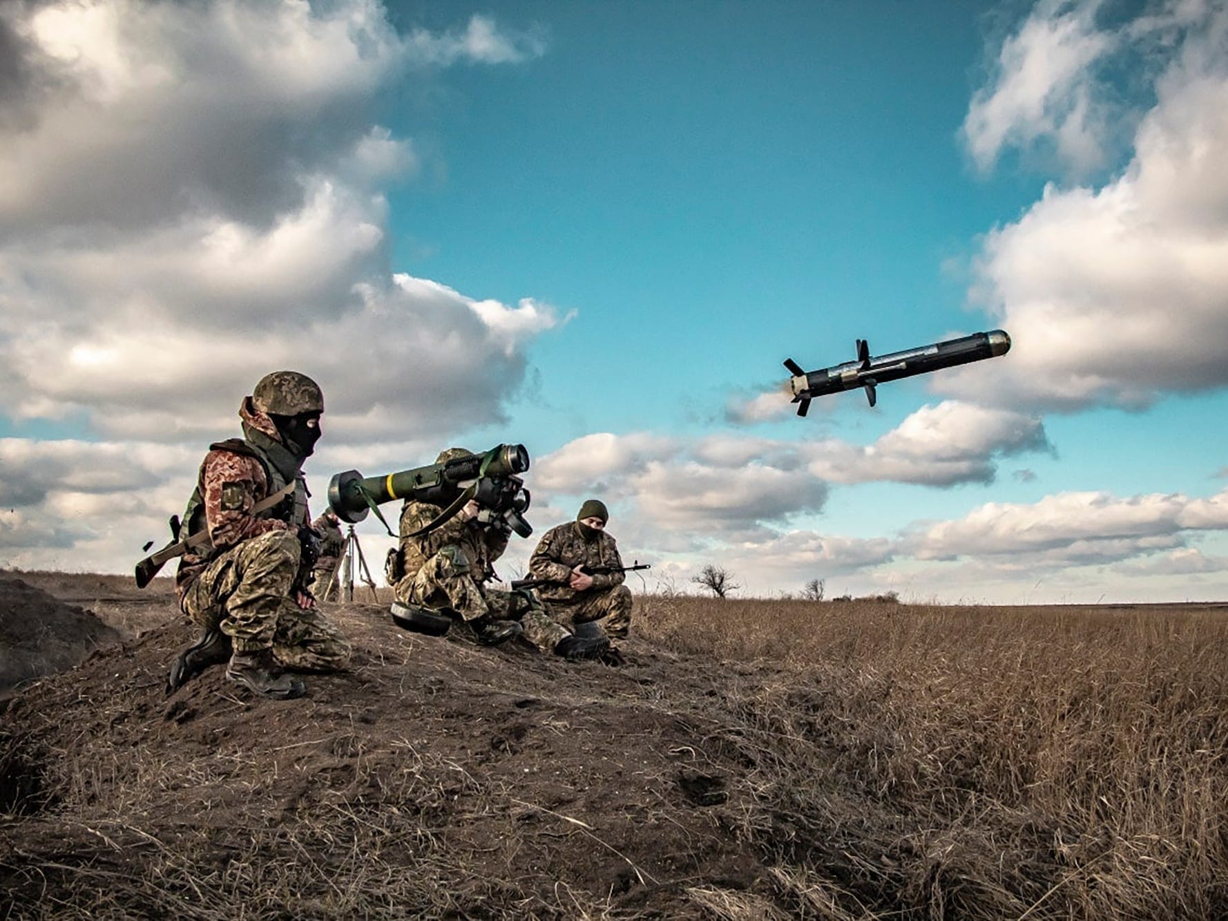 US clears $832 million weapons package for Egypt with up to 2,020 Javelin anti-tank missiles
