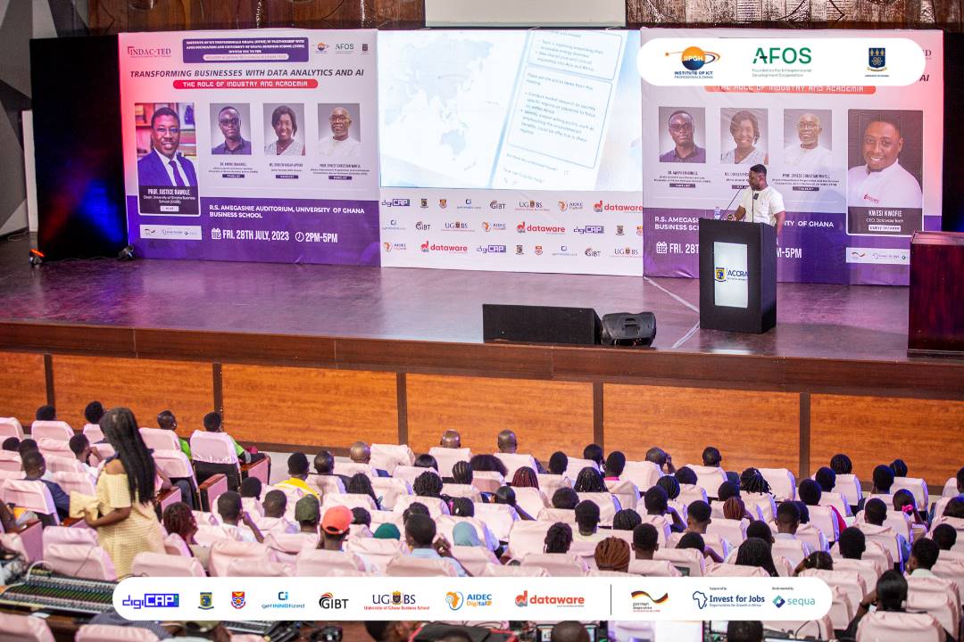 Experts advocate embracing AI and data analytics to drive digital transformation