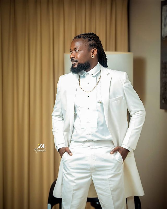 Let’s make our music appealing to the masses – Samini urges