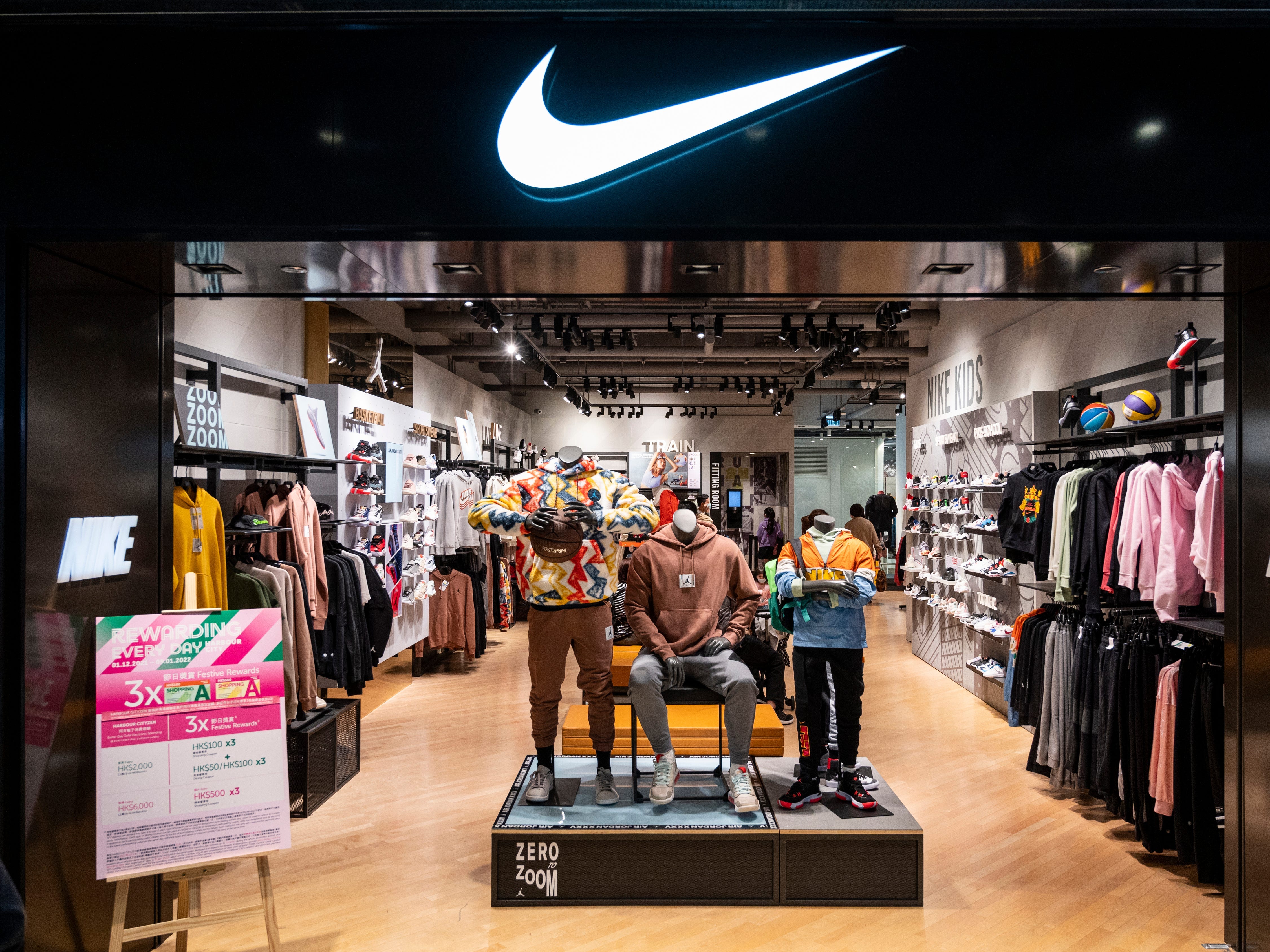 Nike is getting ready to discount products across North America, but the  company expects to finish before the holidays | Business Insider Africa