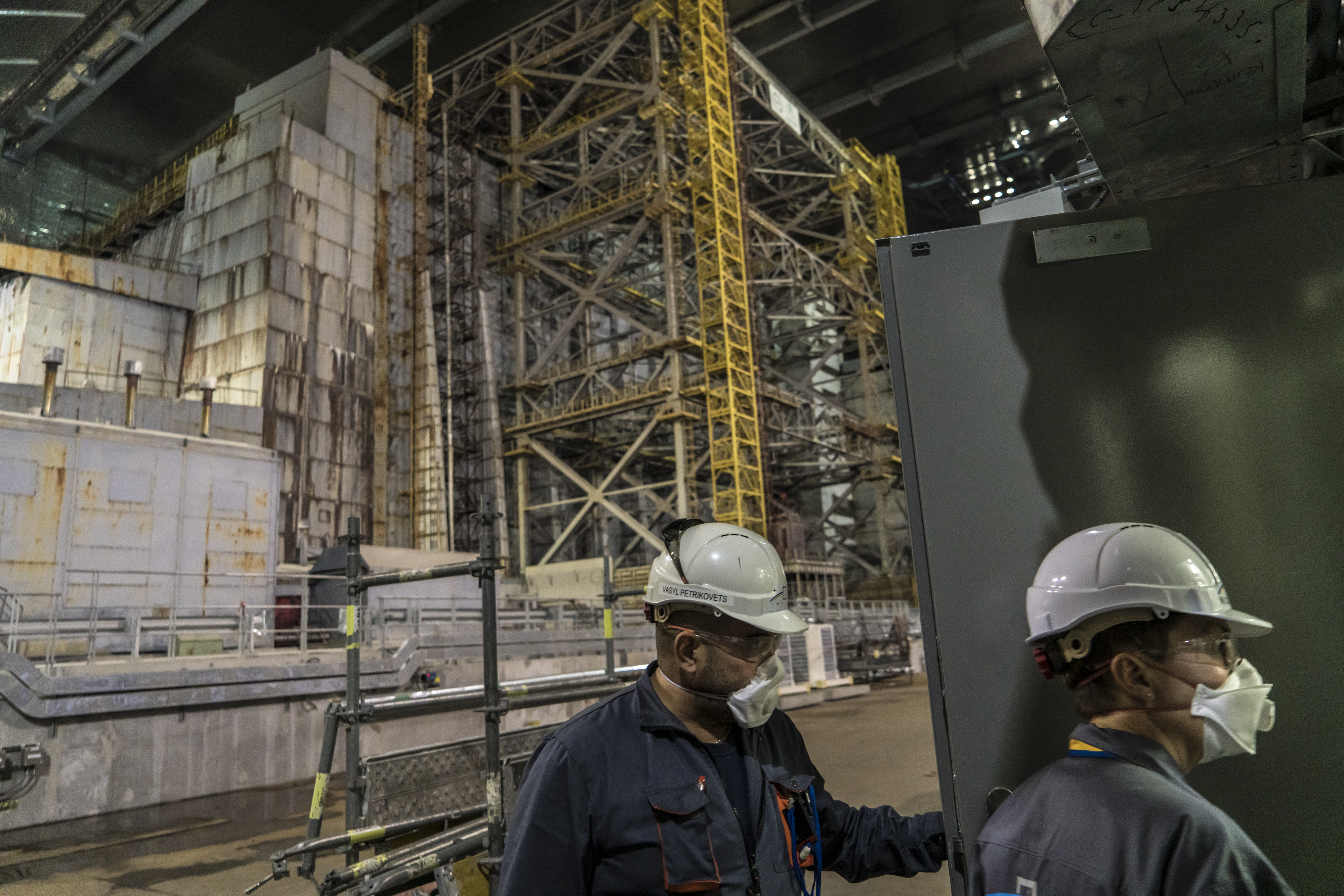 A szakértők figyelmeztetnek, mielőbb le kell bontani a Csernobilben  felrobbant reaktor fölé emelt betonszarkofágot - Blikk