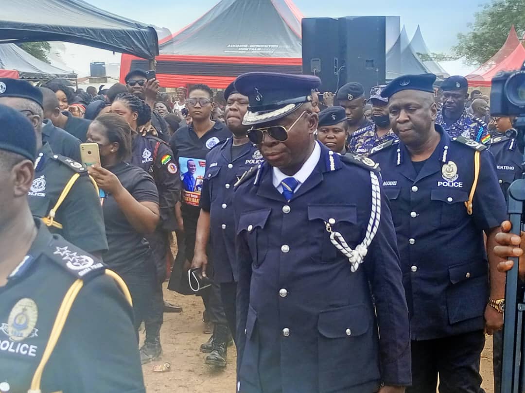 A/R: Police fraternity, Senior officers bid farewell to Police officer who died in fire with family