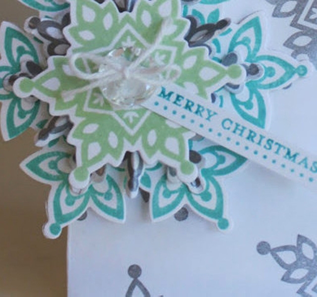 Zseniális! Fogott egy fehér borítékot, és 2 perc alatt karácsonyi ajándék  tasakot készített belőle (videó) - Blikk Rúzs