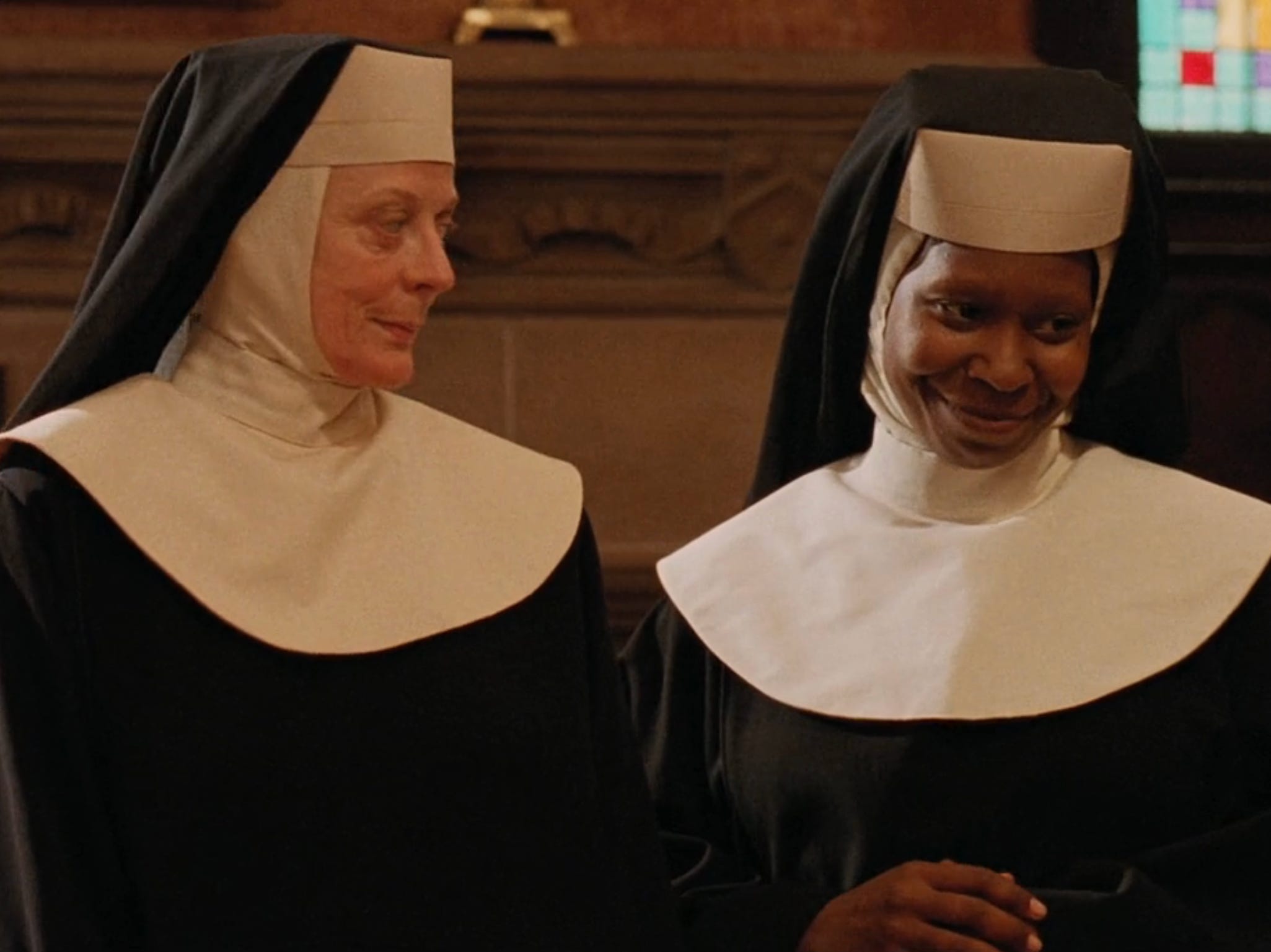 Maggie Smith as Mother Superior and Whoopi Goldberg as Deloris Van Cartier in 