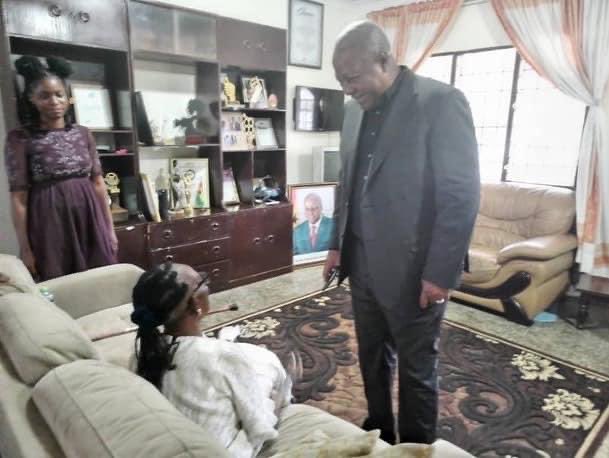 Prez. John Mahama has paid a visit to veteran actress Grace Nortey 