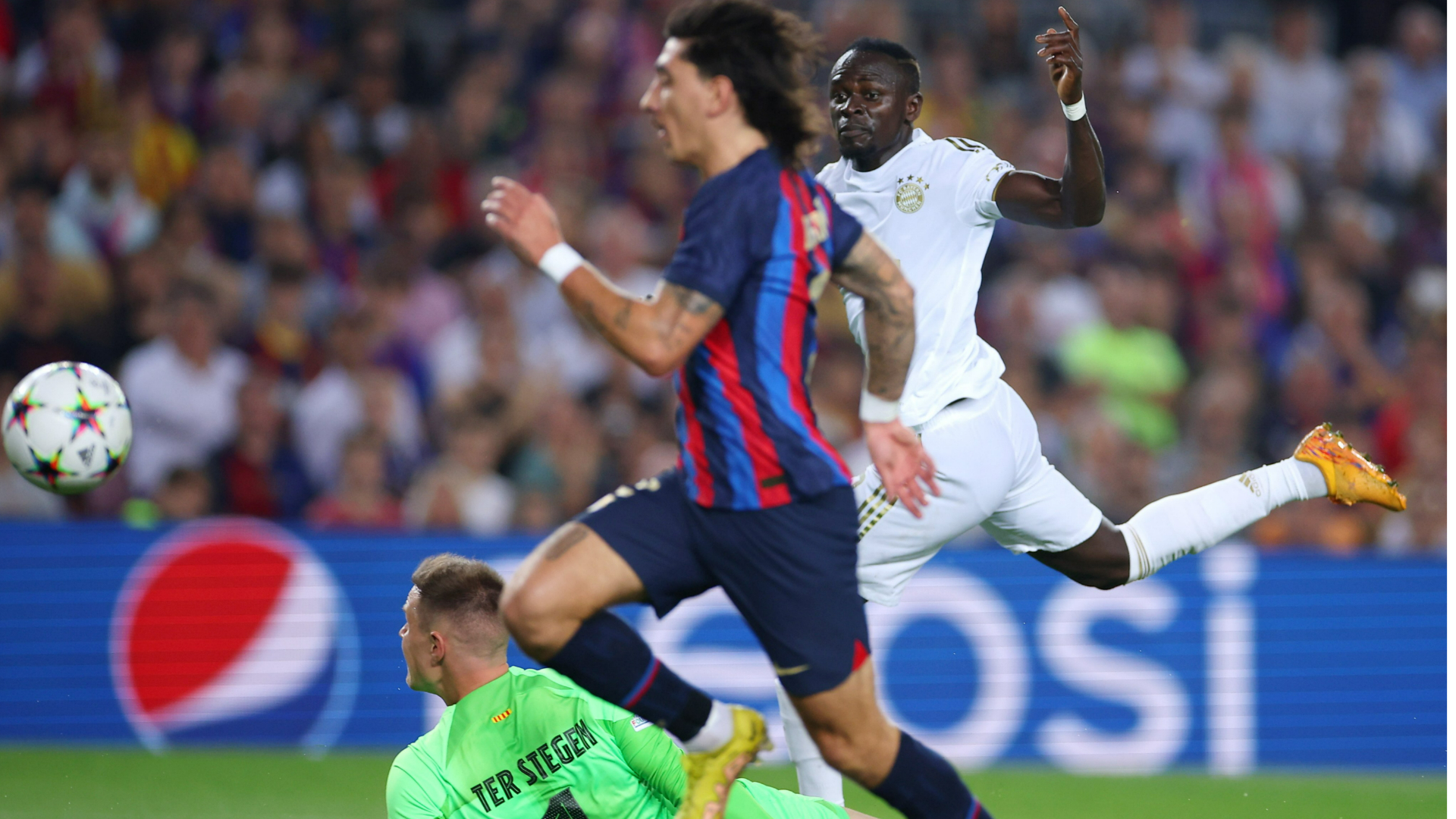 Sadio Mane opened the scoring in Bayern Munich's 3-0 win over Barcelona at Camp Nou