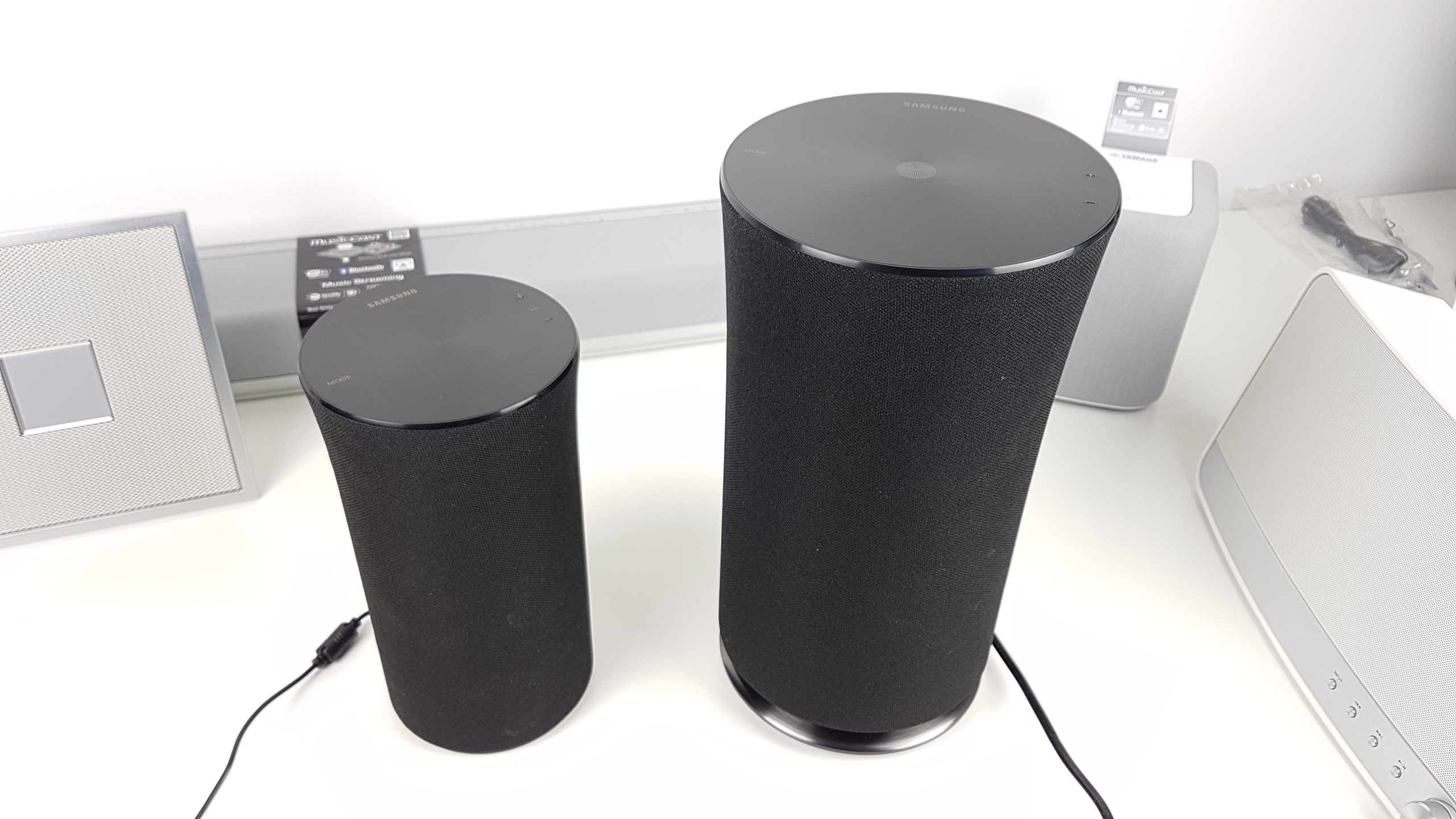 Samsung R5: 360-Grad-Multiroom mit sattem Wumms | Heise online bestenlisten