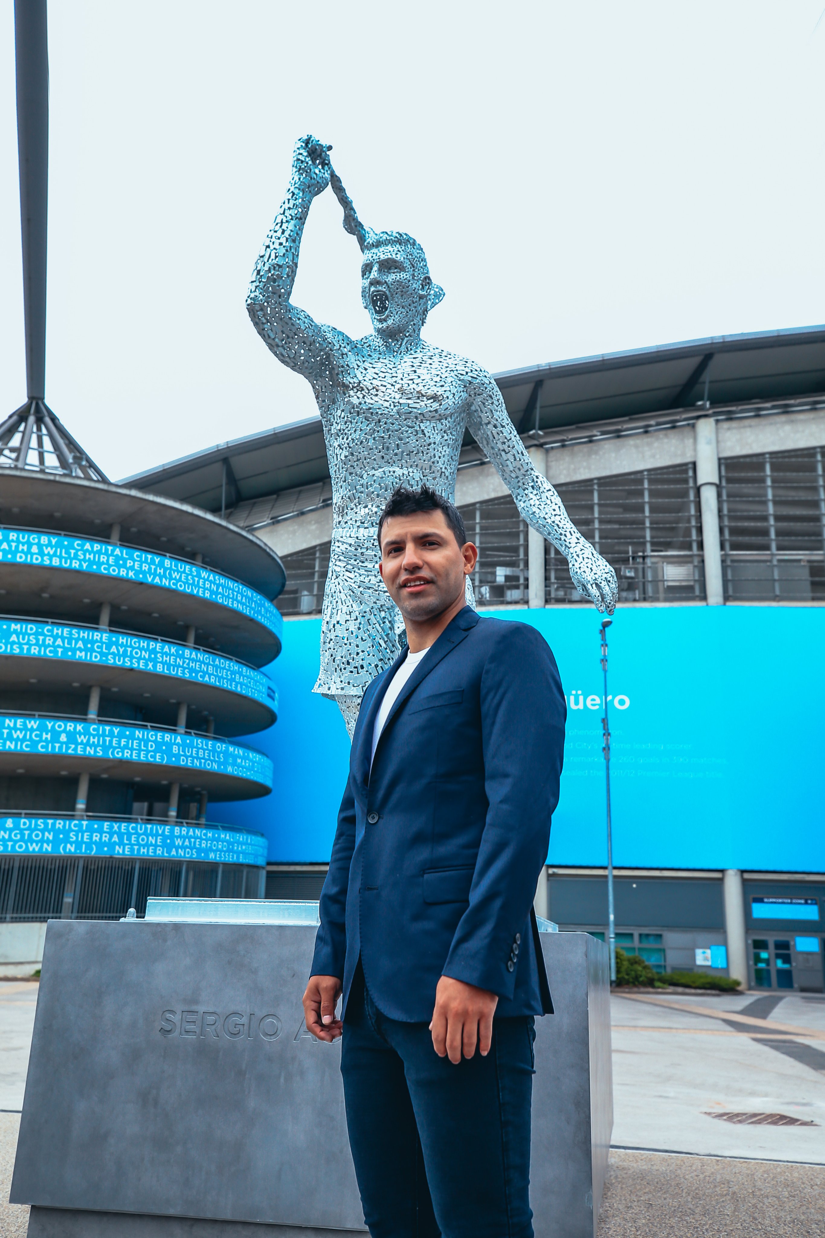 Manchester City unveiled a statue at the Etihad Stadium in 2022 in honour of Sergio Aguero's 93:20 goal