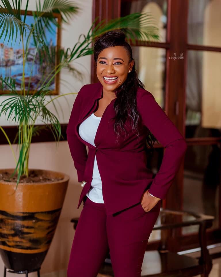 Ruth Adjei receives paragon award at Eminent and Global Achievers Awards 2023