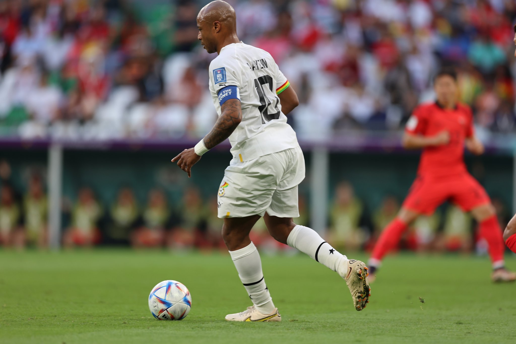 Black Stars captain Andre Ayew heads to London to negotiate Everton move