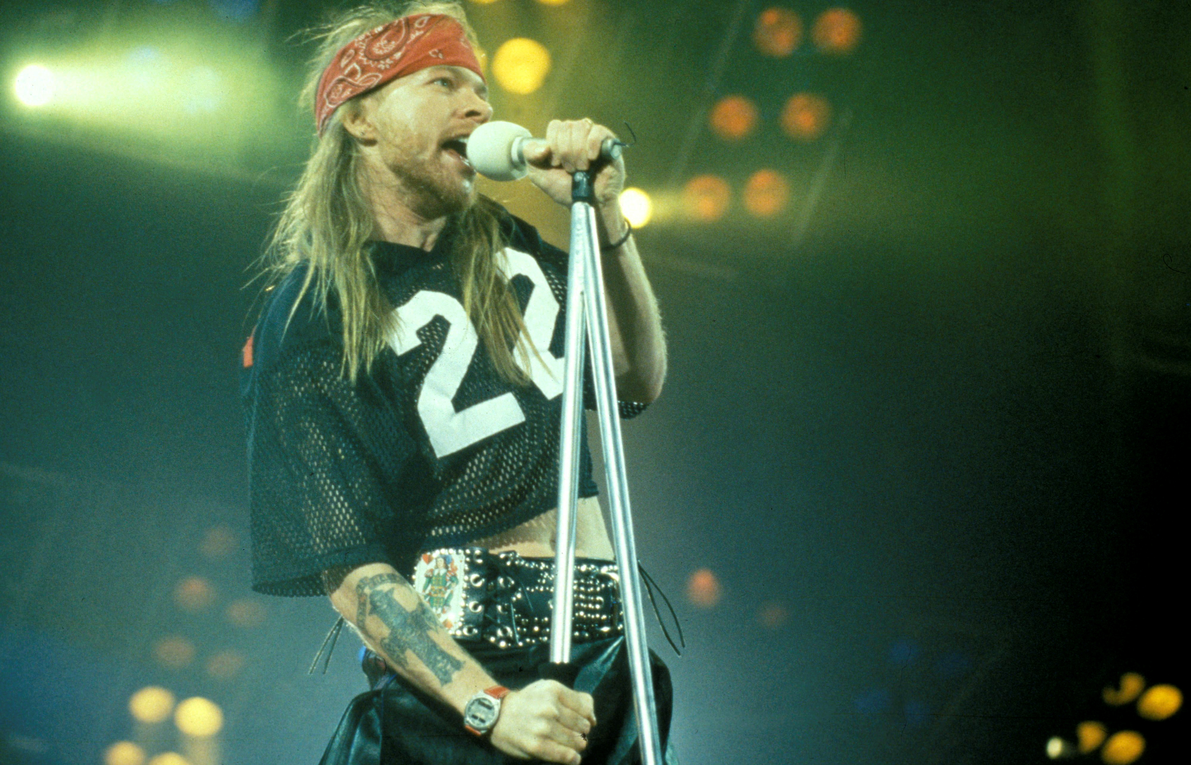 Axl Rose kończy 60 lat. Urodziny wokalisty Guns N' Roses - Muzyka