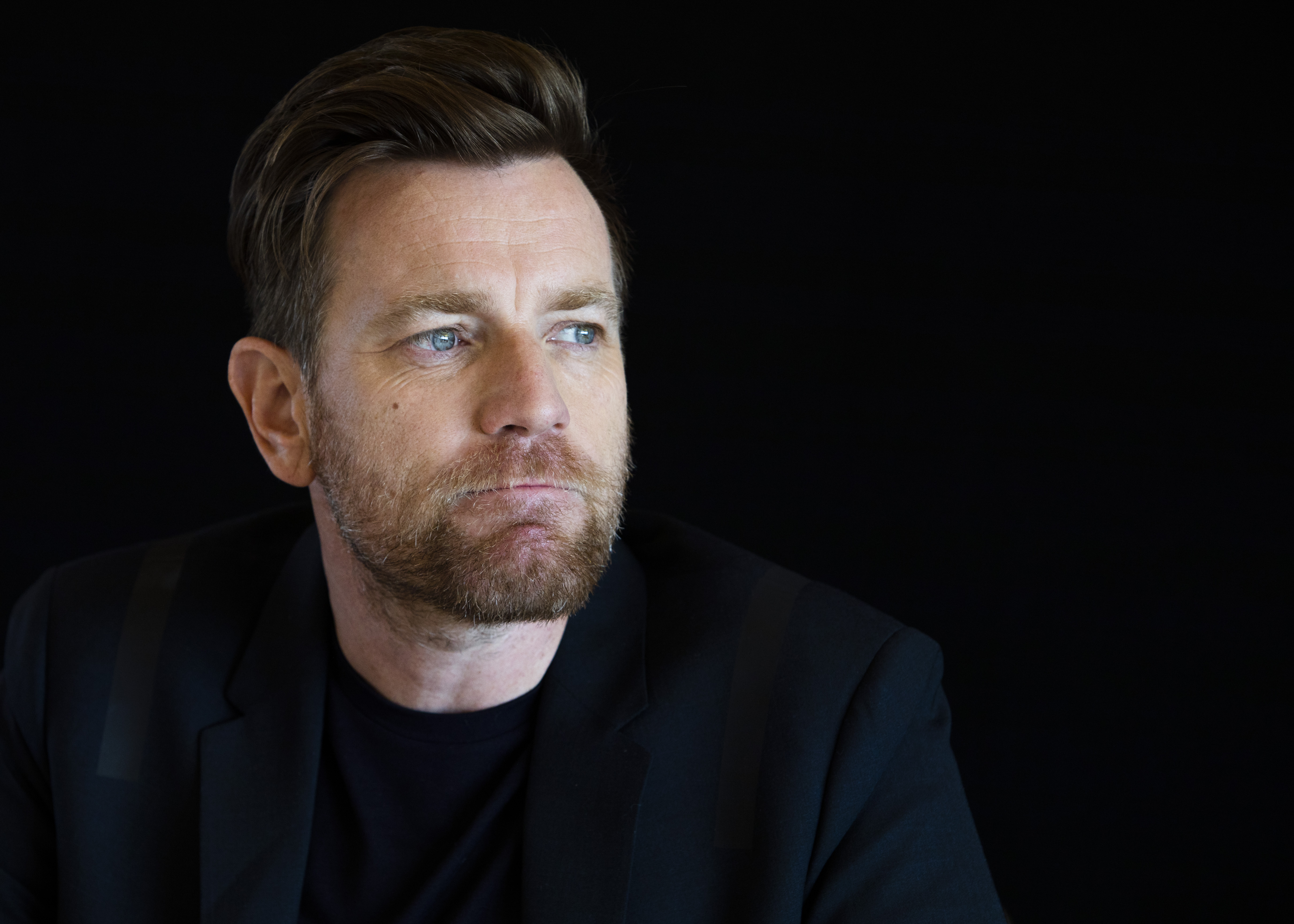 Ewan mcgregor. Юэн МАКГРЕГОР. Юэн МАКГРЕГОР 2020. Юэн МАКГРЕГОР 2021. Юэн МАКГРЕГОР фото.