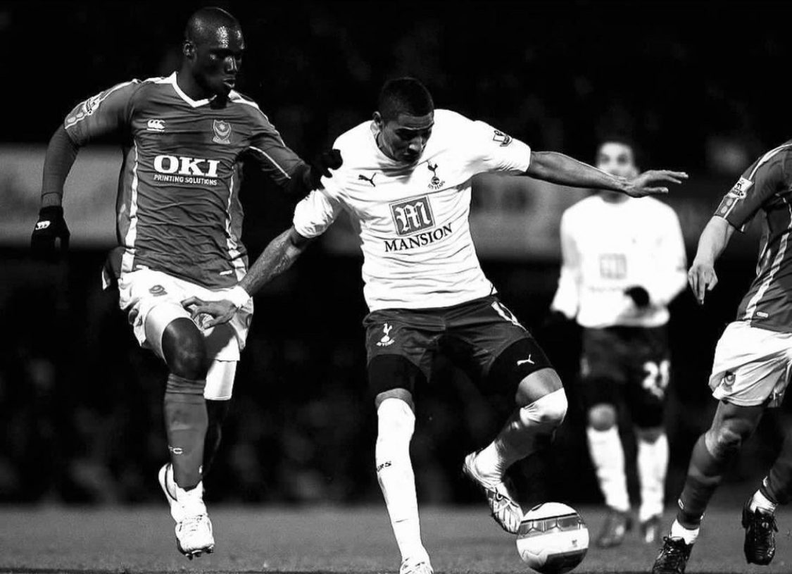 Papa Bouba Diop: Senegal mourns football hero