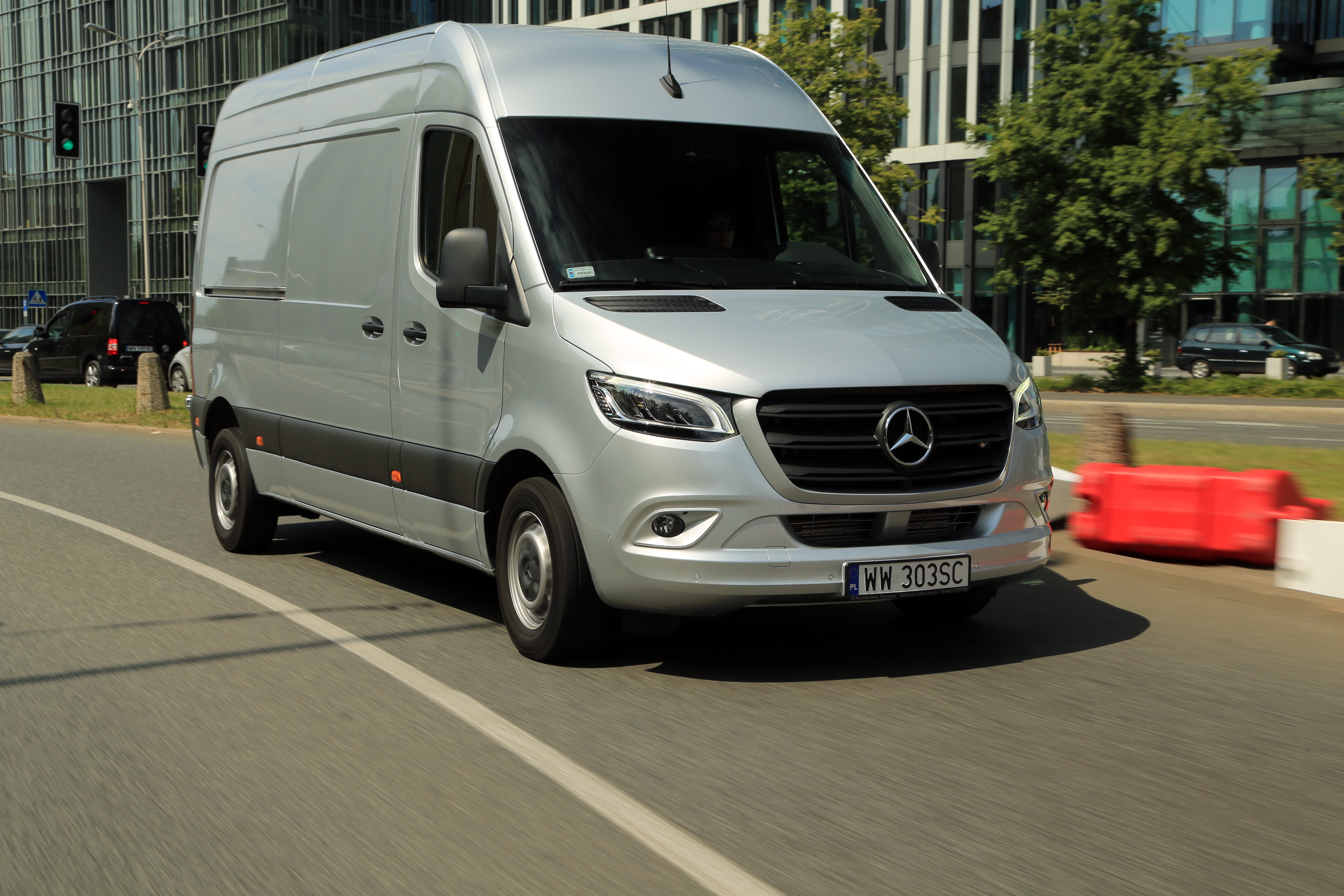 Mercedes Sprinter 314 Cdi – Dostawczak, Który Potrafi Gadać – Test