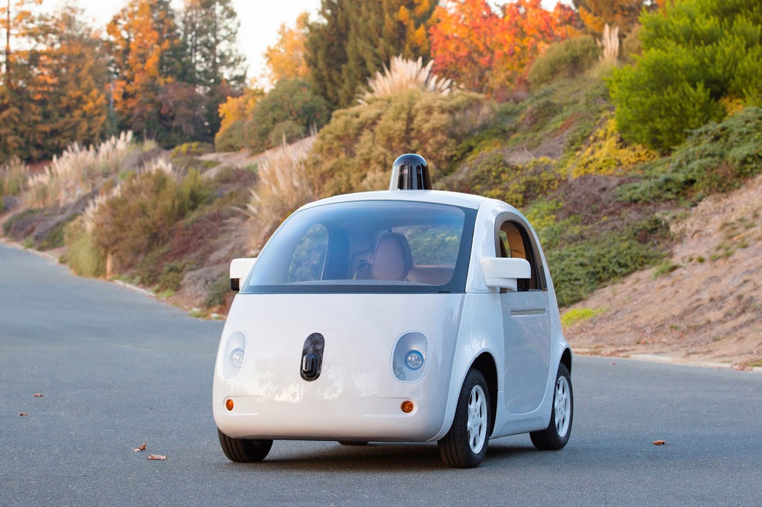 Google ujawaniło swój samochód. Będzie jeździć bez