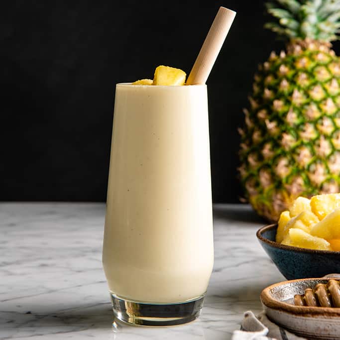 DIY Recipes: How to make Pineapple smoothie