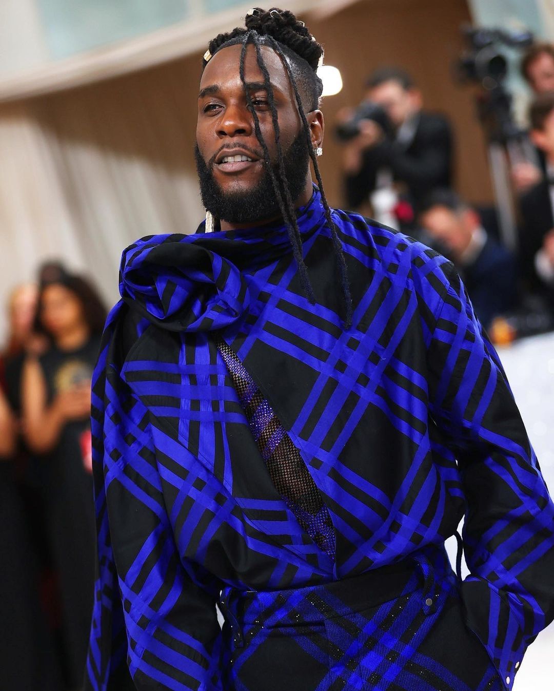 Burna Boy's music gets people dancing and grooving, but his attitude at times just put people off [Yabaleftonline]