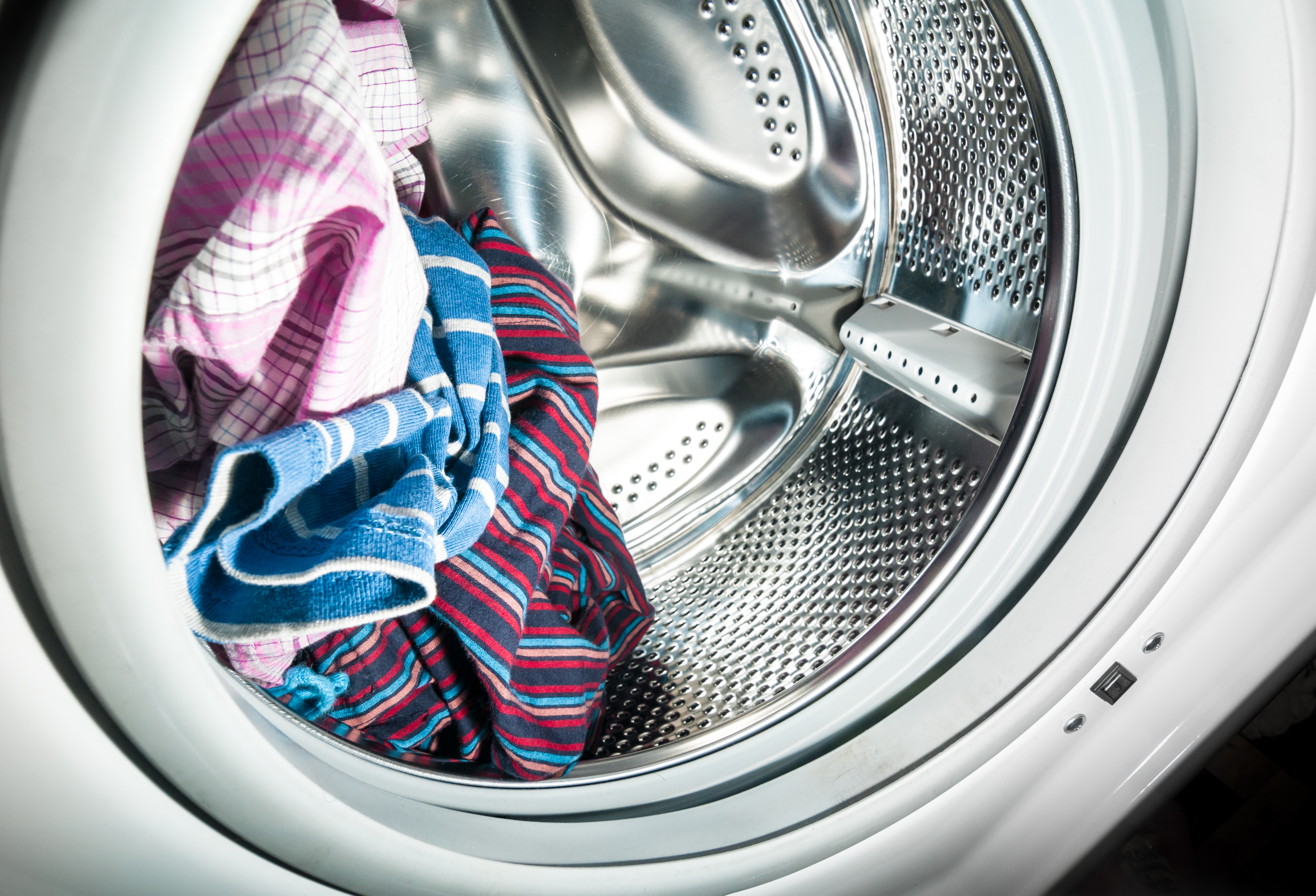Ez töltsd a mosógépbe, ha tiszta, és puha ruhákra vágysz! Annyira hatékony,  hogy mi is meglepődtünk - Blikk Rúzs