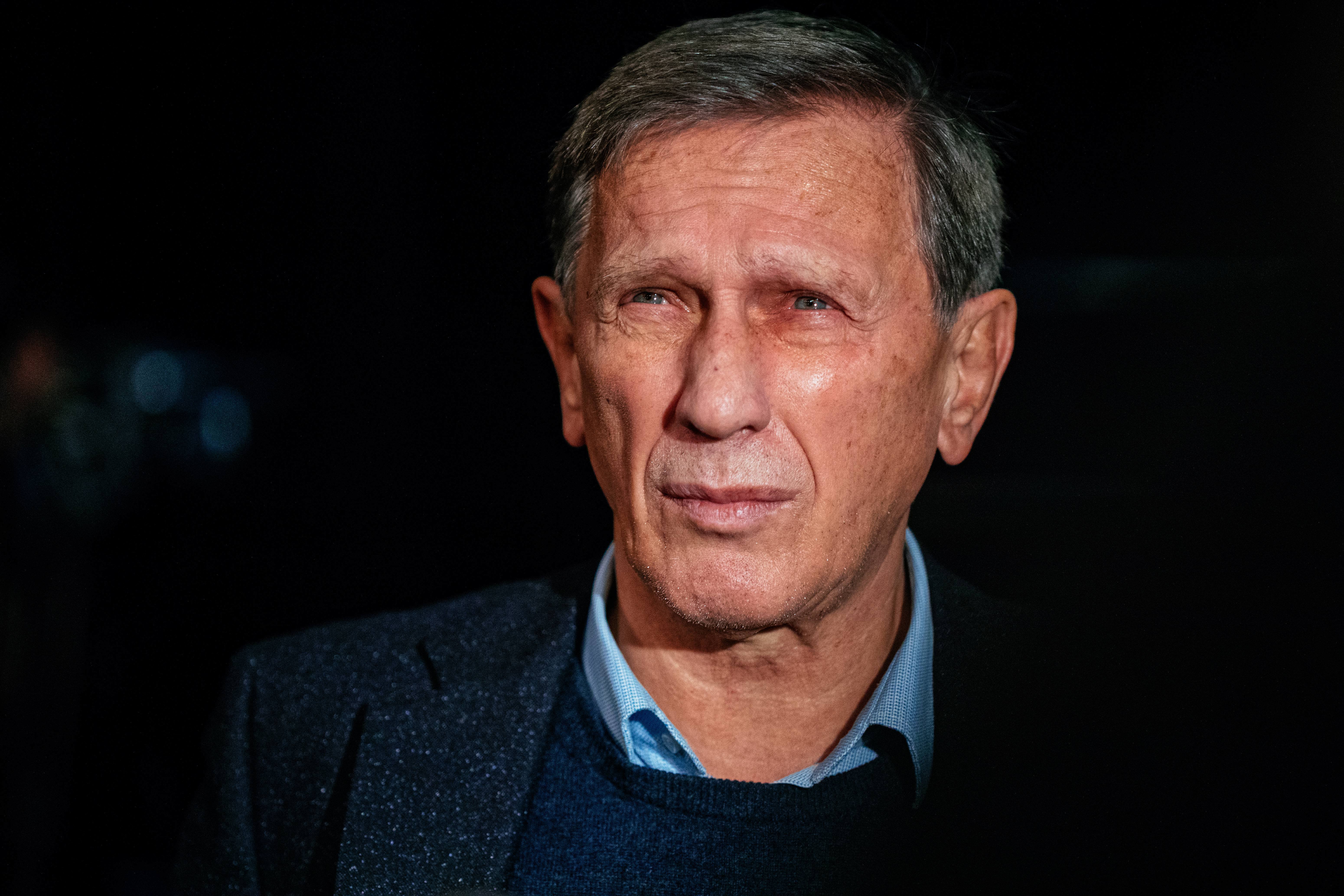 Jan Englert Aktor Choruje Bez Oklaskow Nowa Ksiazka O Aktorze Film