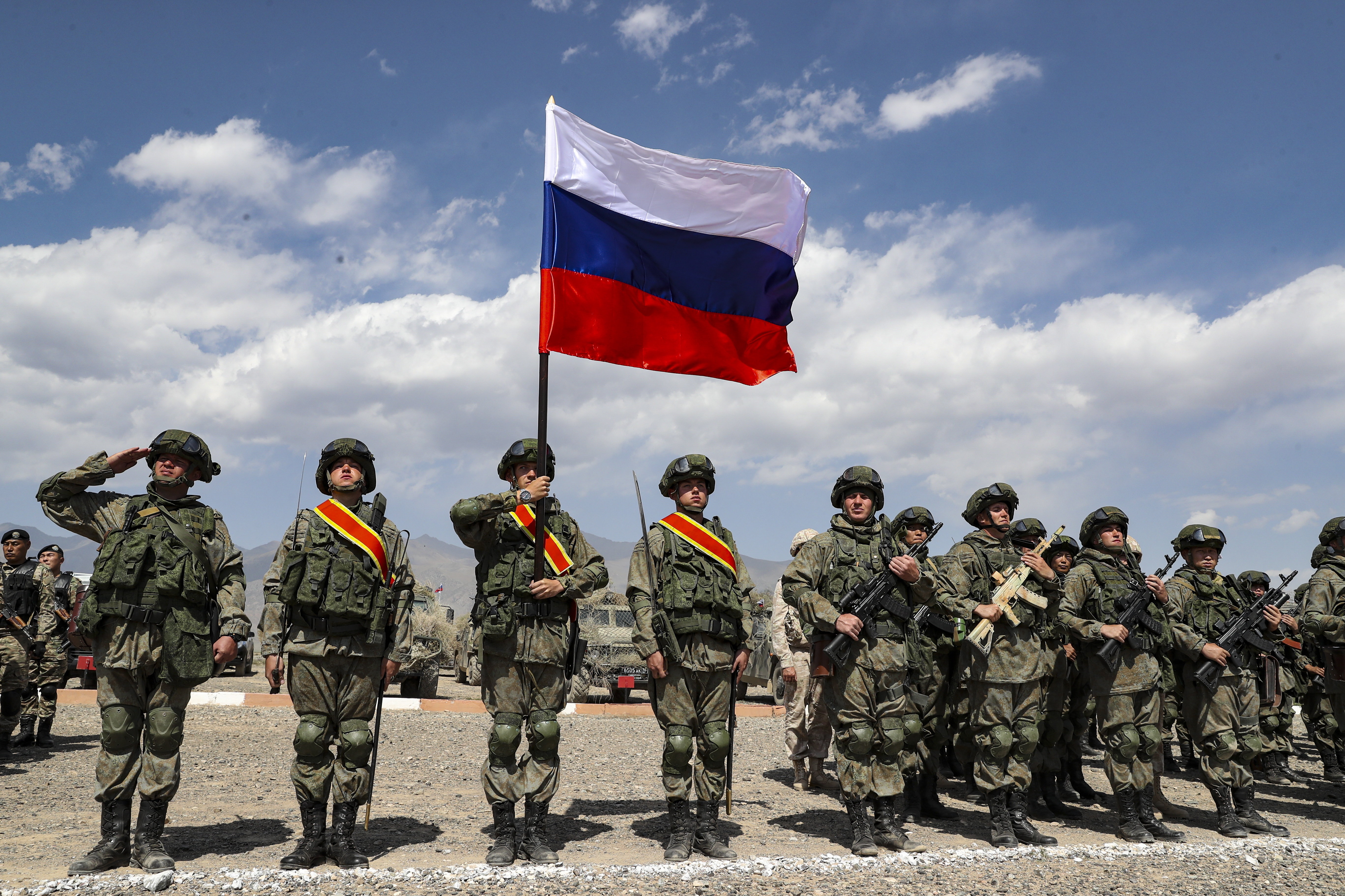 Организация боевой союз. ОДКБ военный блок. Российские военные. Войска России. Армия России.