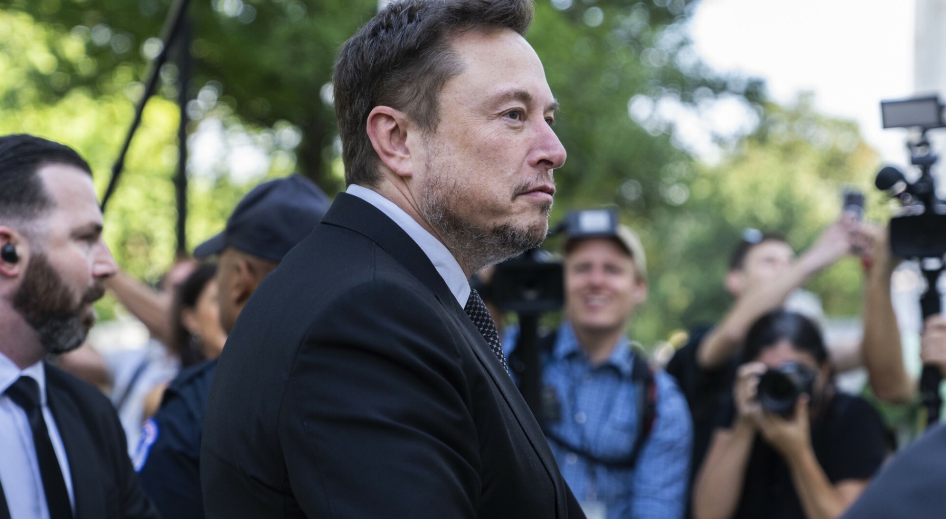 Elon Musk chciał 55 mld dol. premii. Jest decyzja sądu