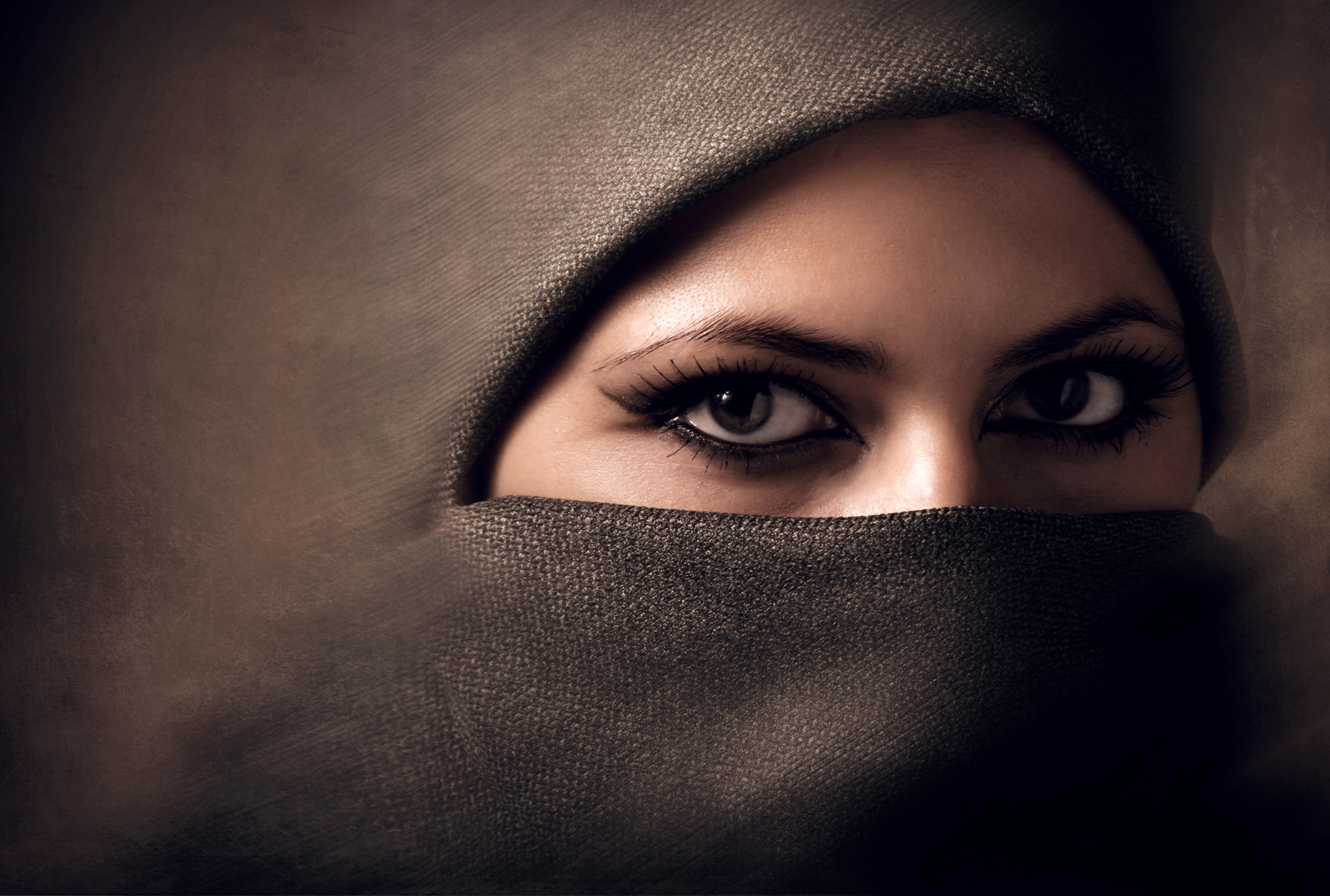Burka, hidżab - dlaczego kobiety w islamie zakrywają twarz