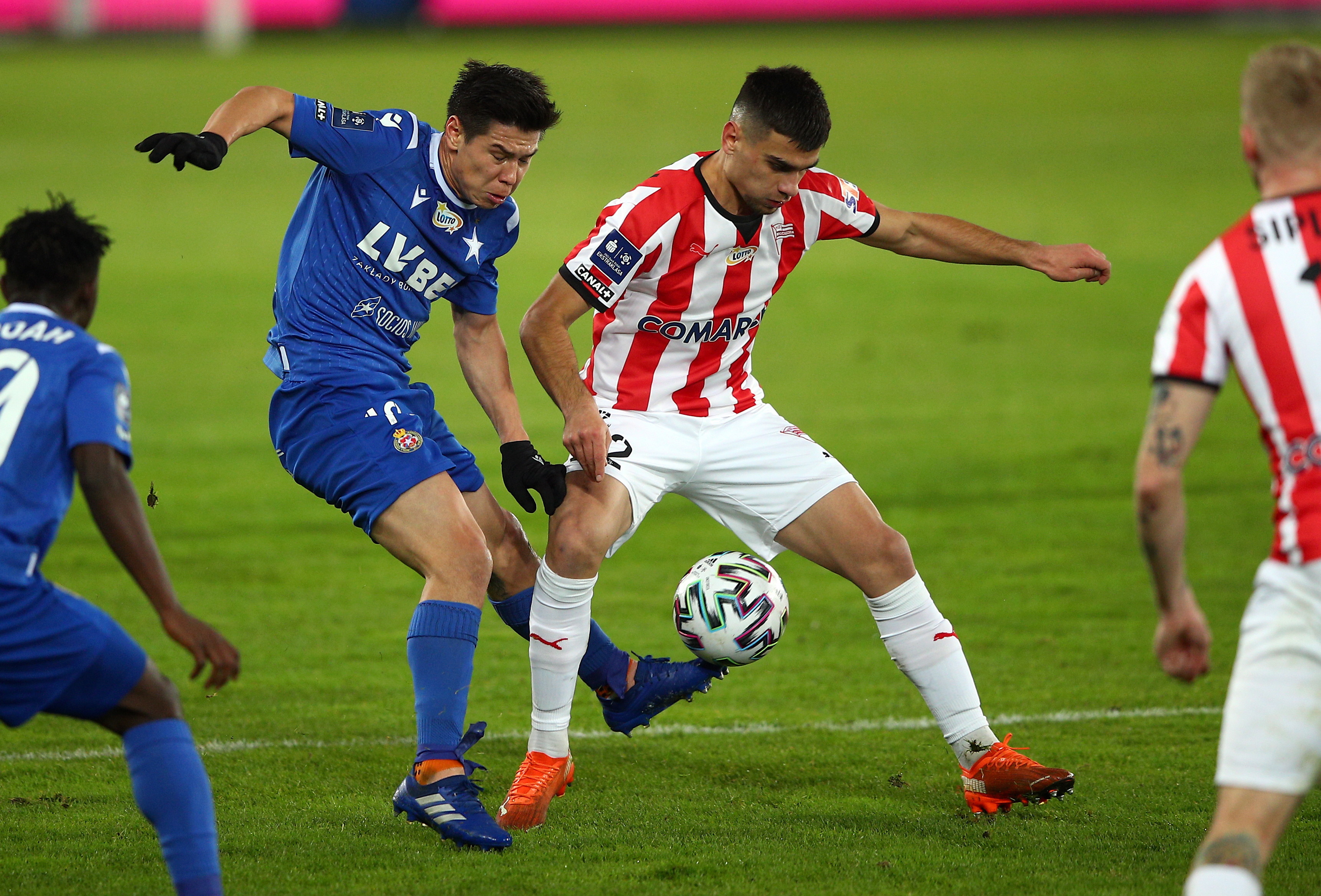 Cracovia Wisla Tabela Ekstraklasy Po Derbach Krakowa Kto Liderem Pilka Nozna