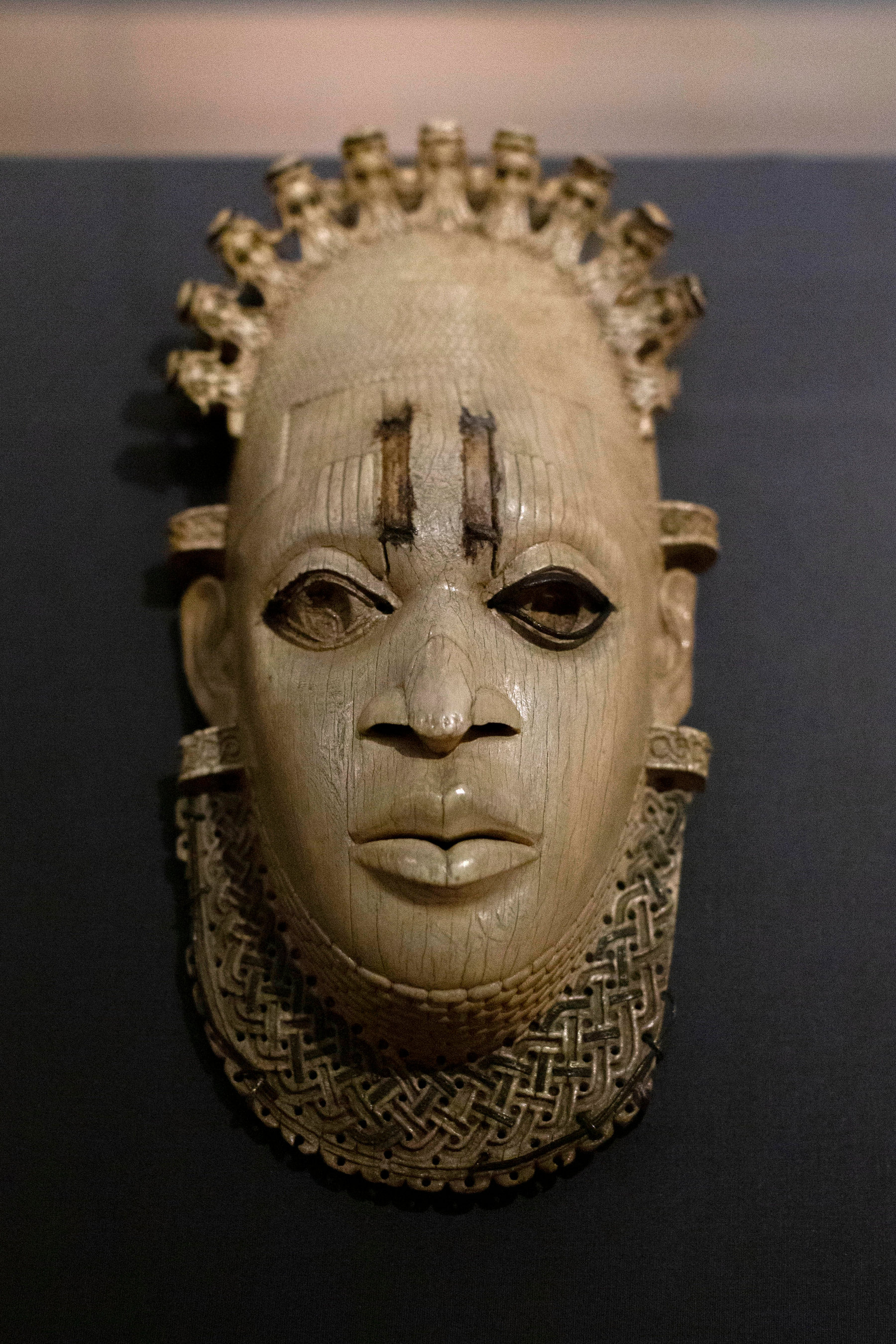 5 amazing facts about the Benin bronze head | Pulse Nigeria