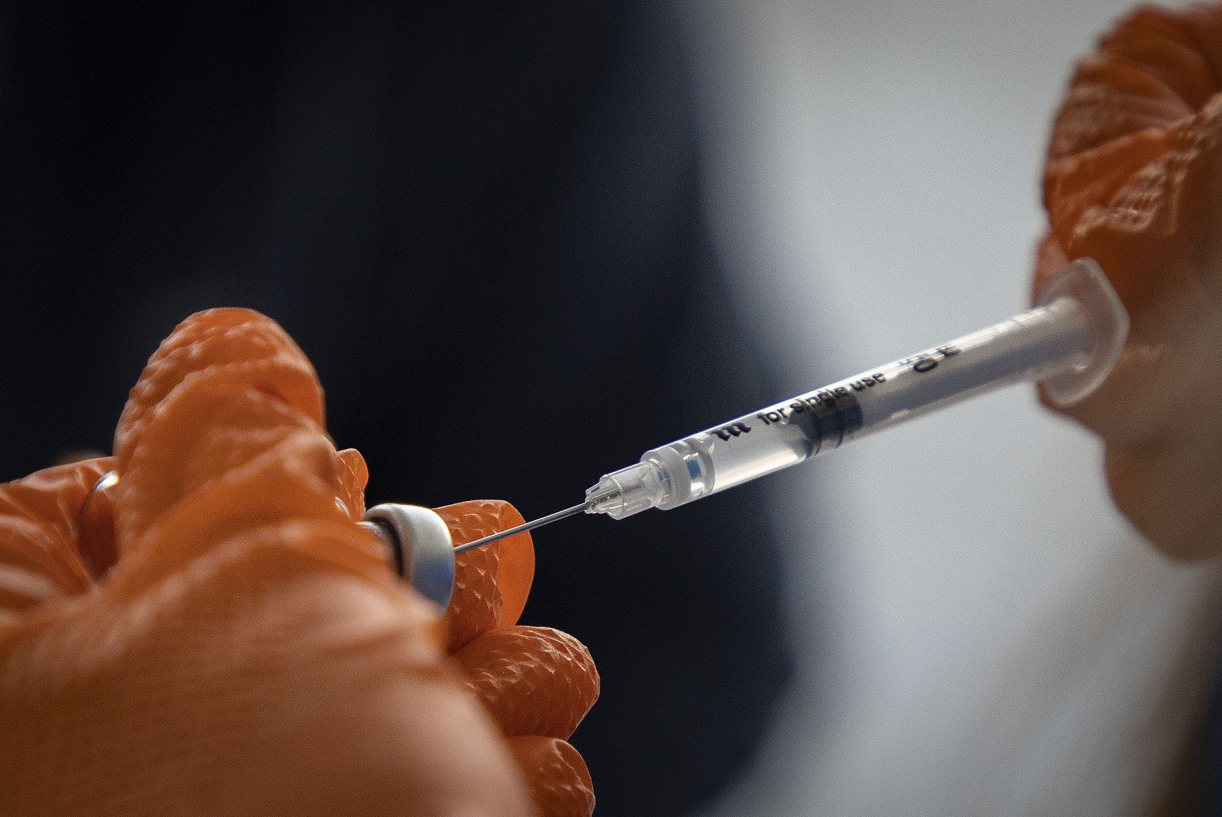 Új vakcina a láthatáron: Indiában jóváhagyták a világ első, DNS-alapú  vakcináját - Blikk Rúzs